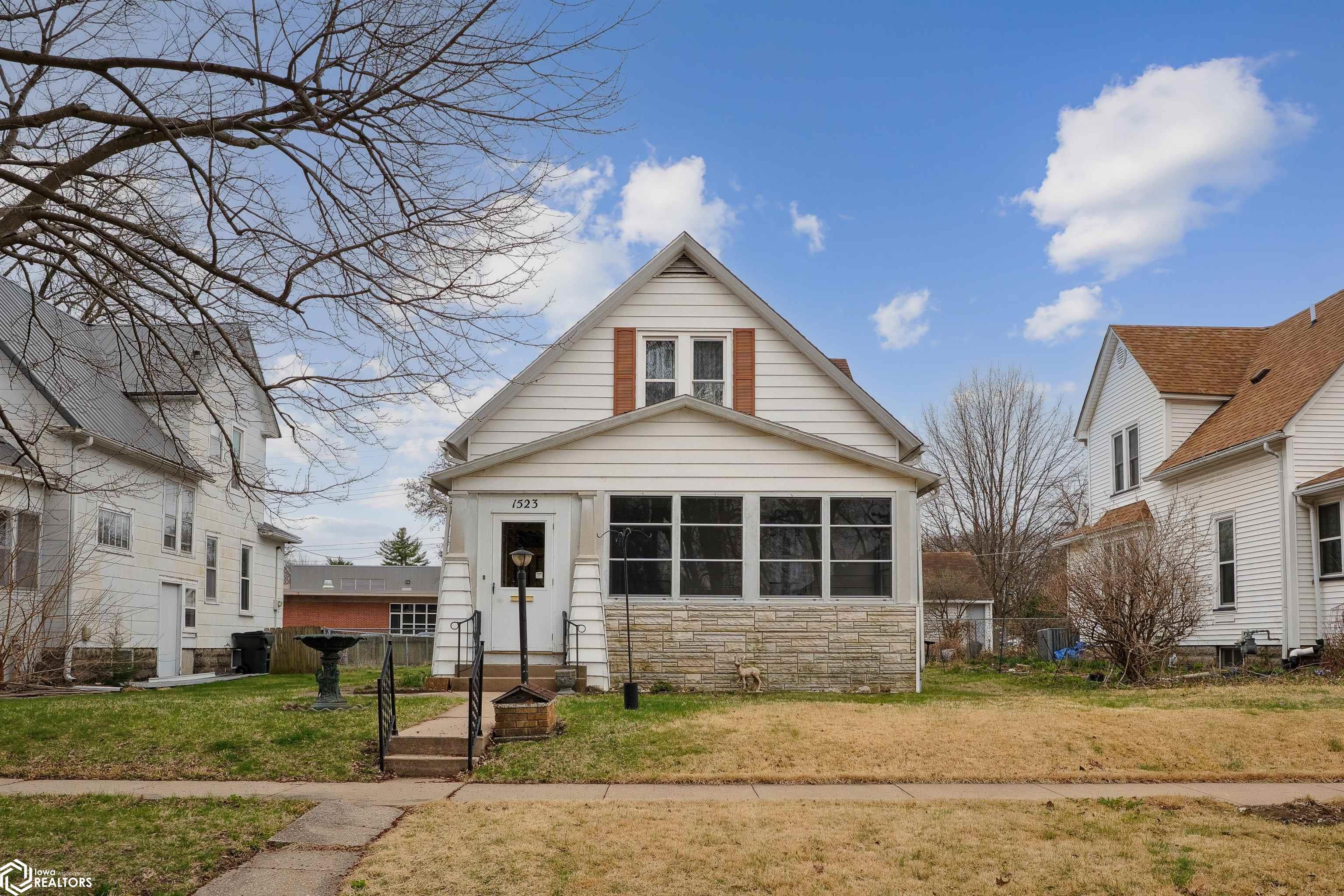 1523 Oakdale Street, Burlington, Iowa image 1