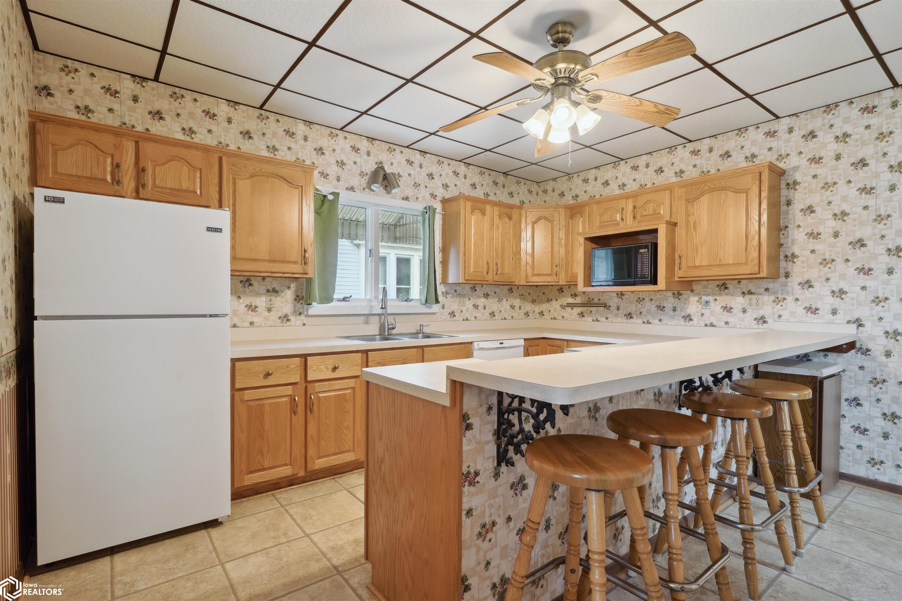 1523 Oakdale Street, Burlington, Iowa image 9