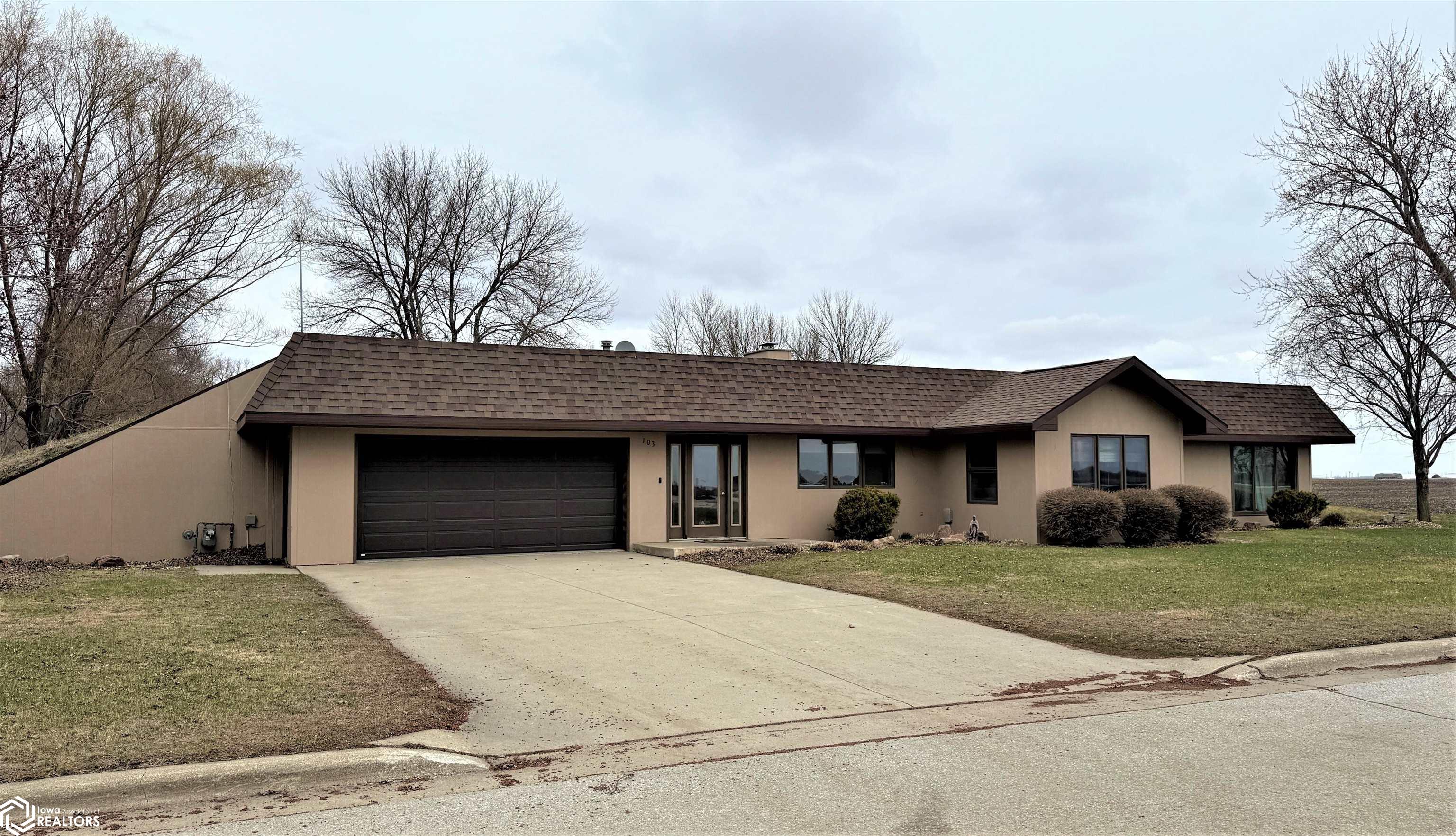 103 E Public Street, Bancroft, Iowa image 1