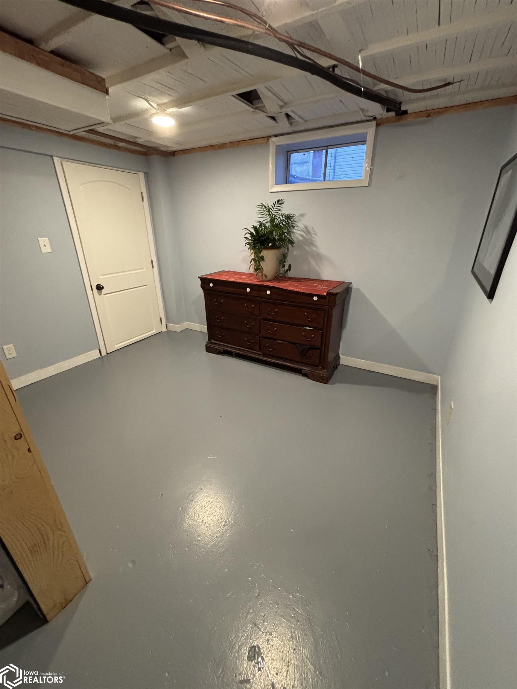 404 E Fillmore Avenue, Fairfield, Iowa image 36