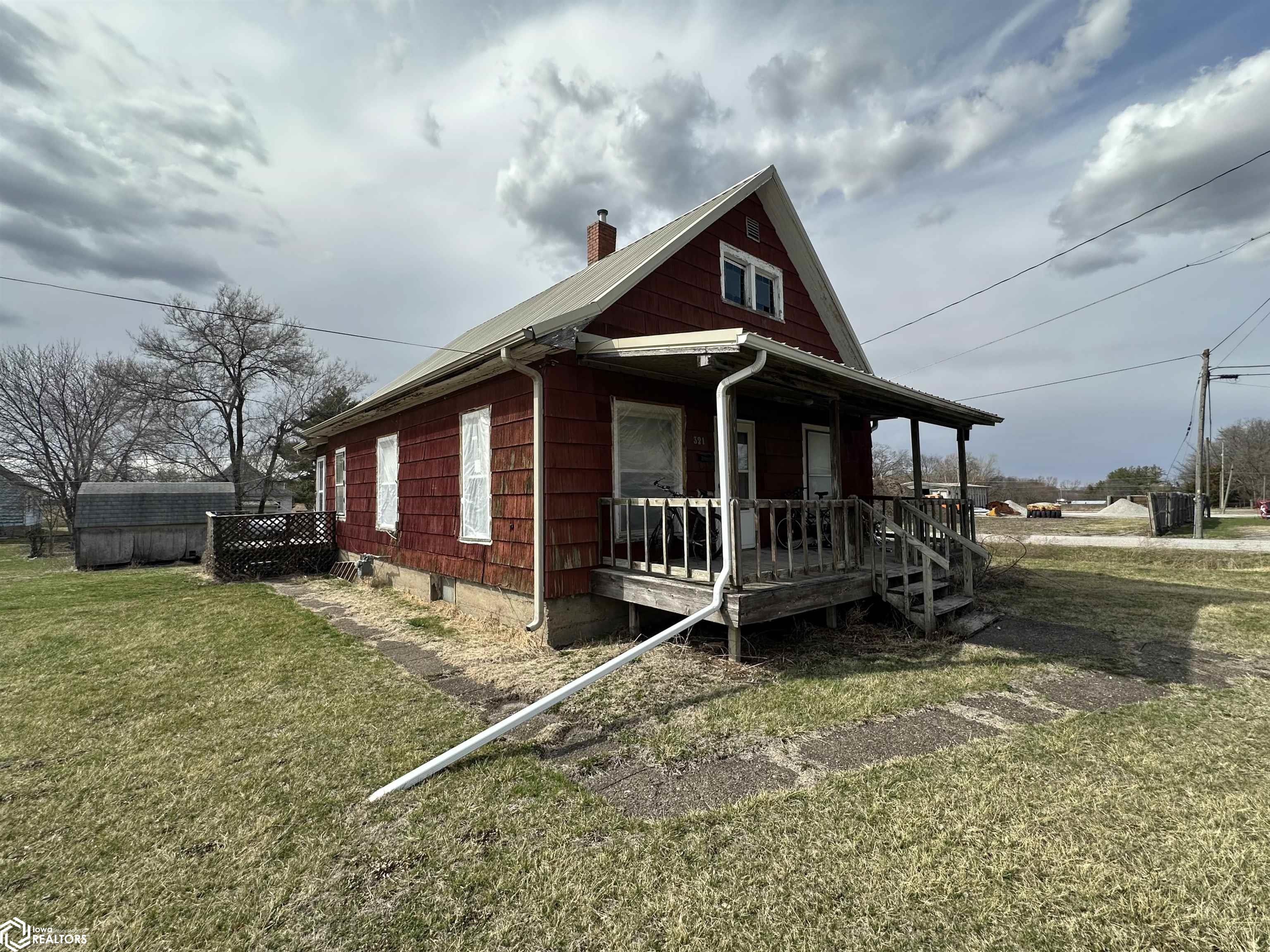 321 N C Street, Albia, Iowa image 1