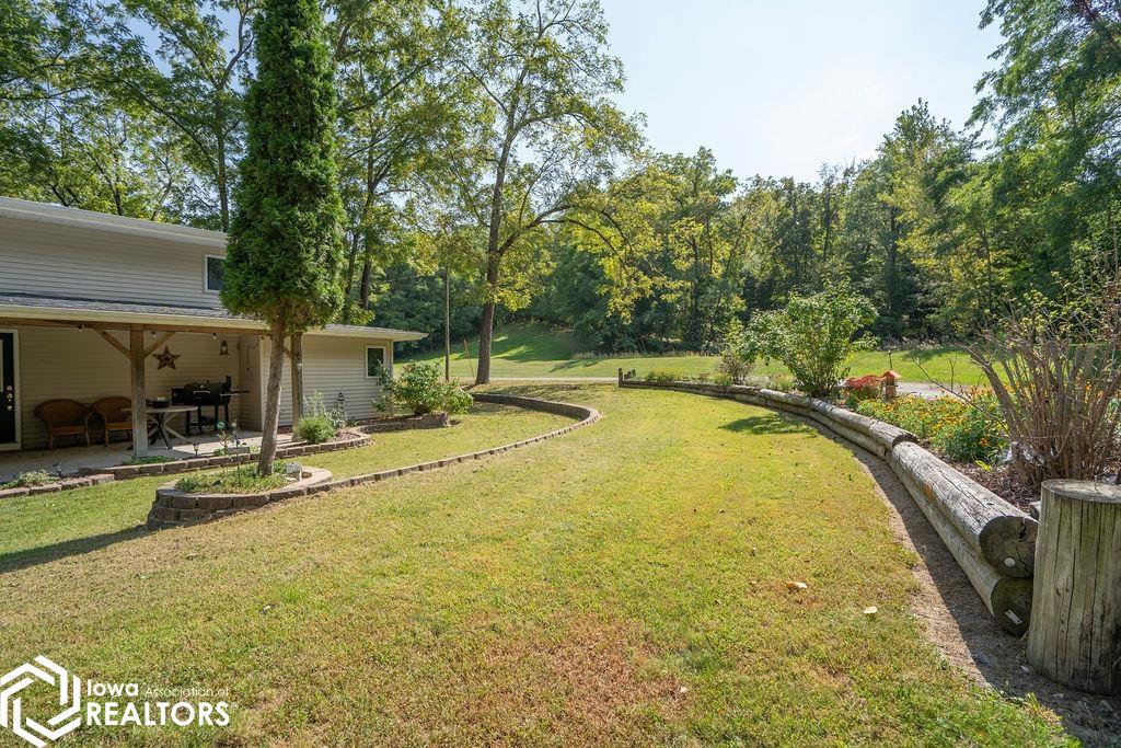 2057 Larrys Drive, Brooklyn, Iowa image 2
