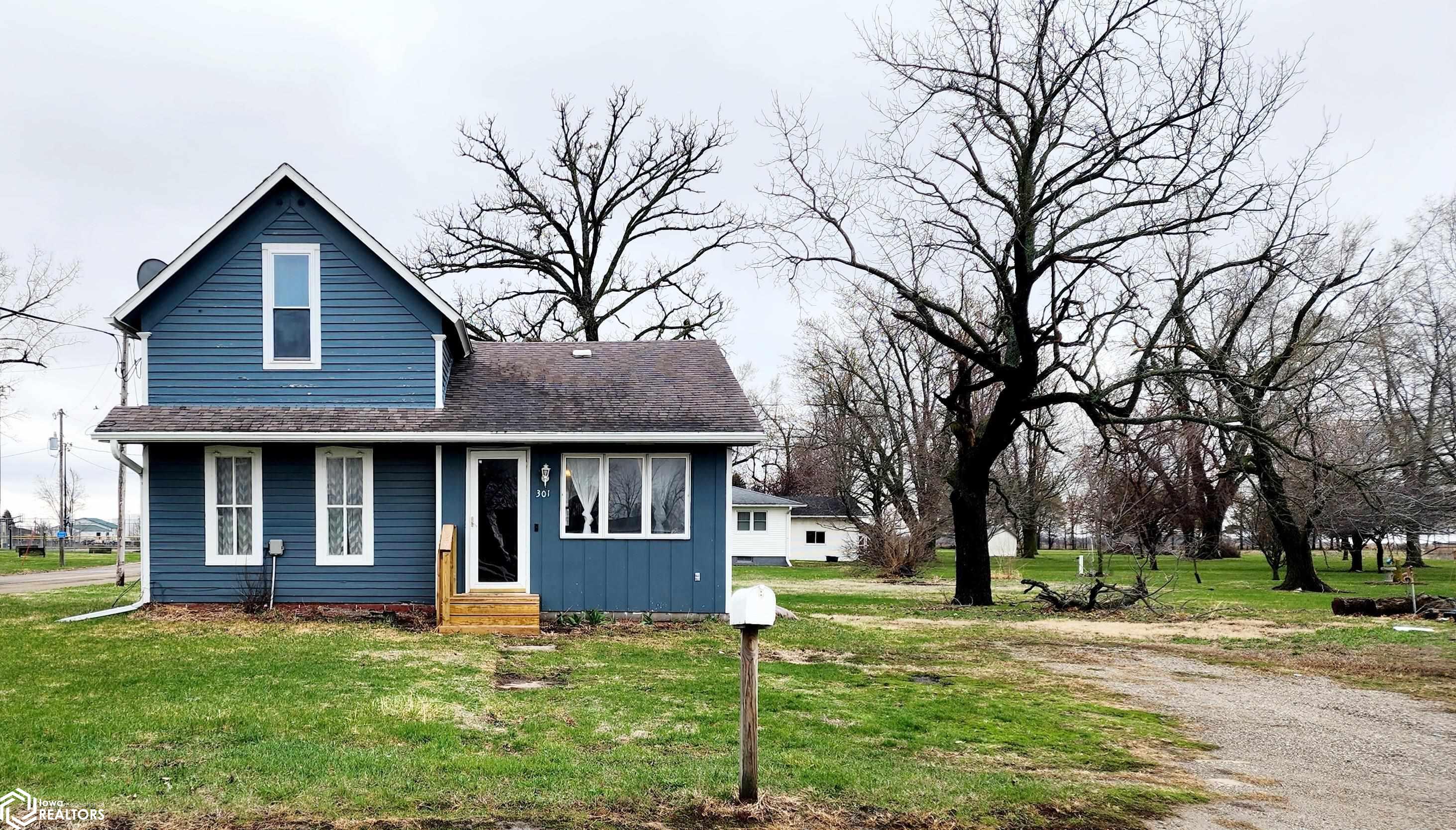 301 Highway 22, Keswick, Iowa image 1