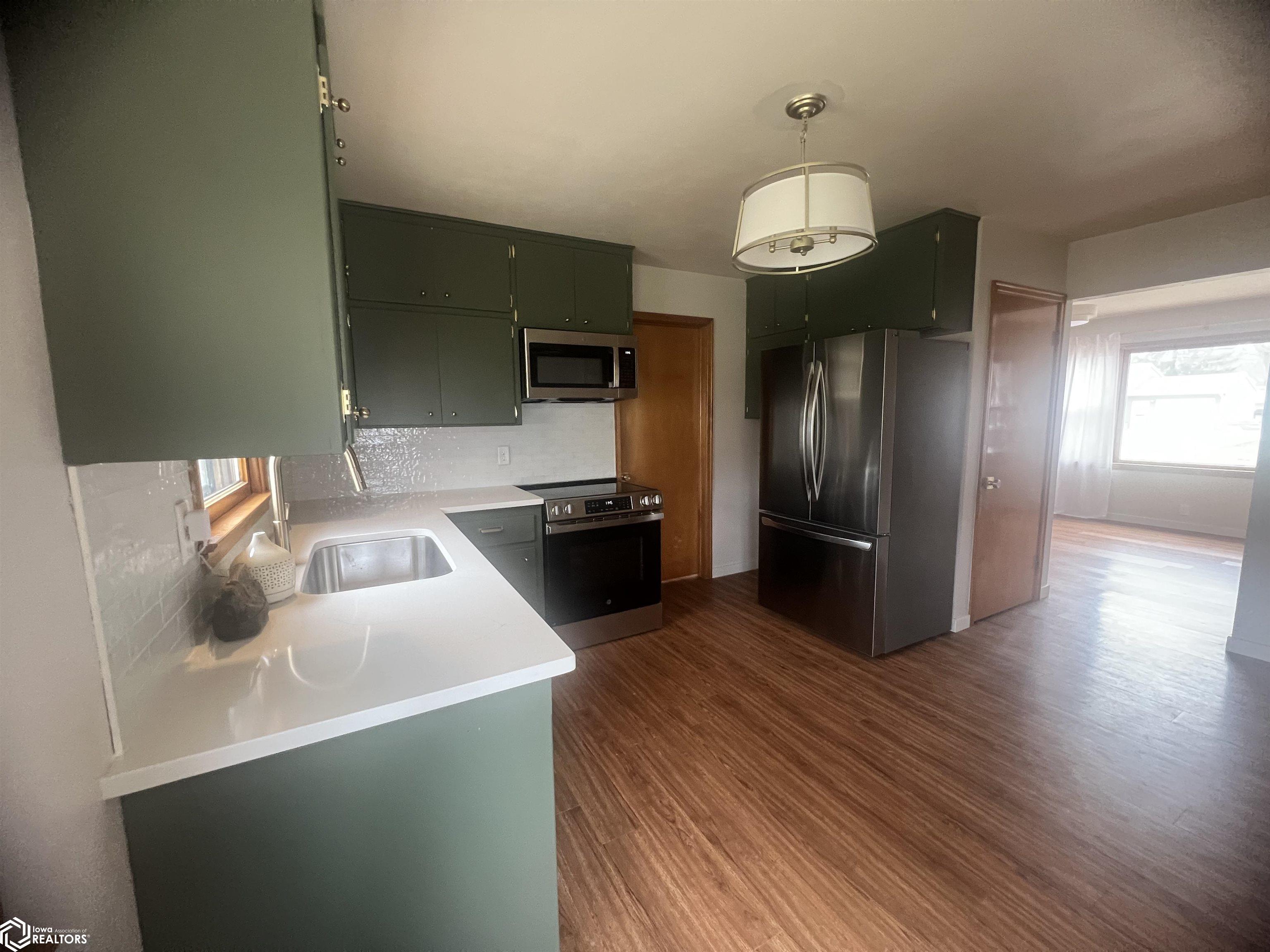 710 8th St. S., Humboldt, Iowa image 11