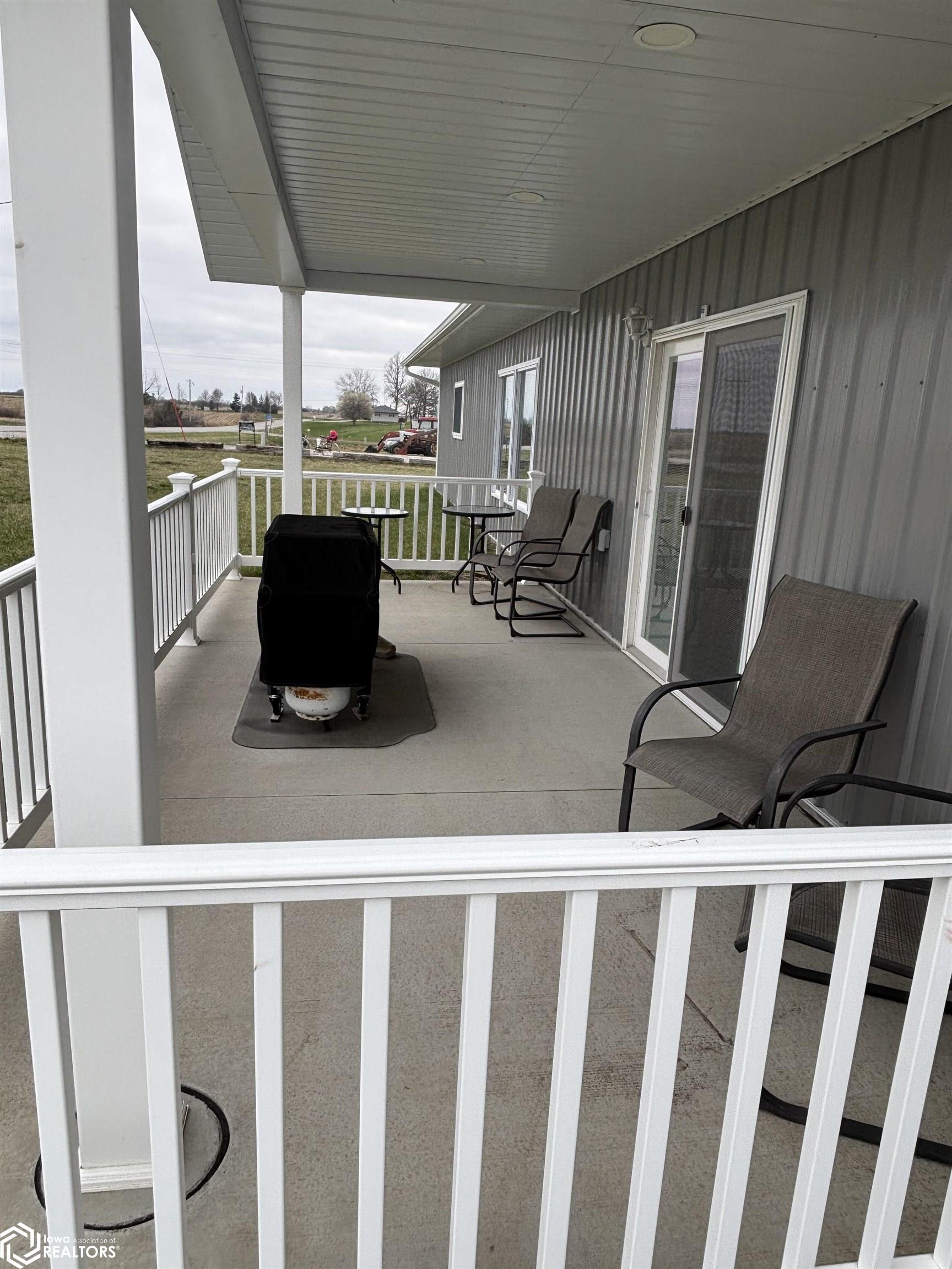 1505 240th Street, Libertyville, Iowa image 11