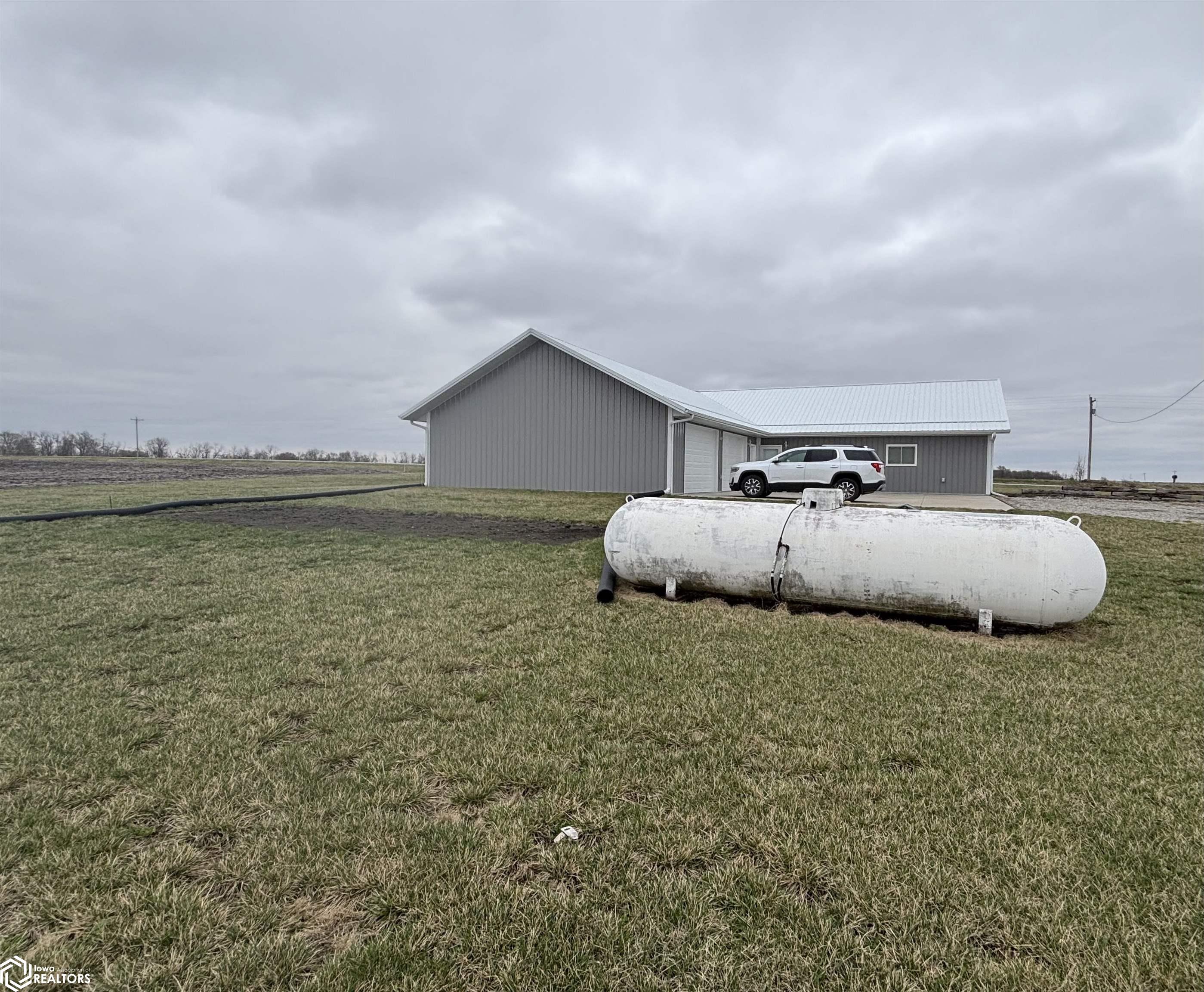 1505 240th Street, Libertyville, Iowa image 4