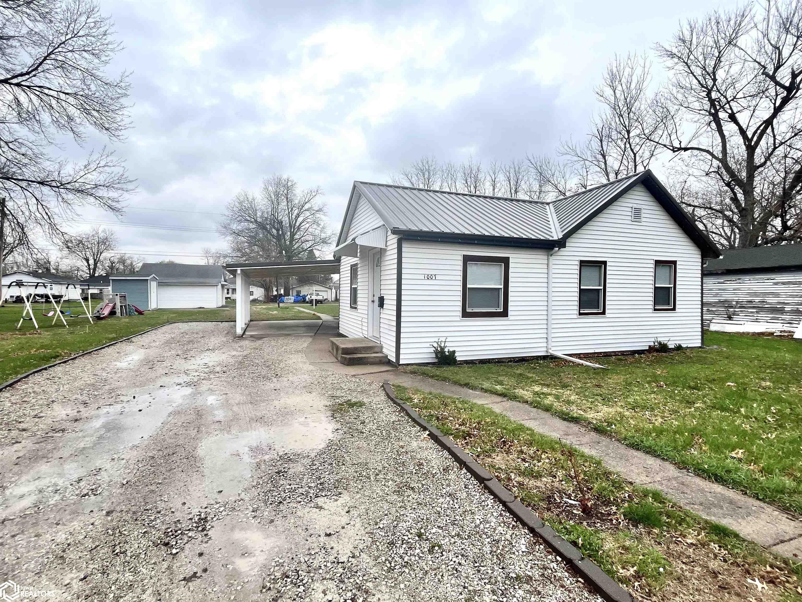 1007 S James Street, Ottumwa, Iowa image 5