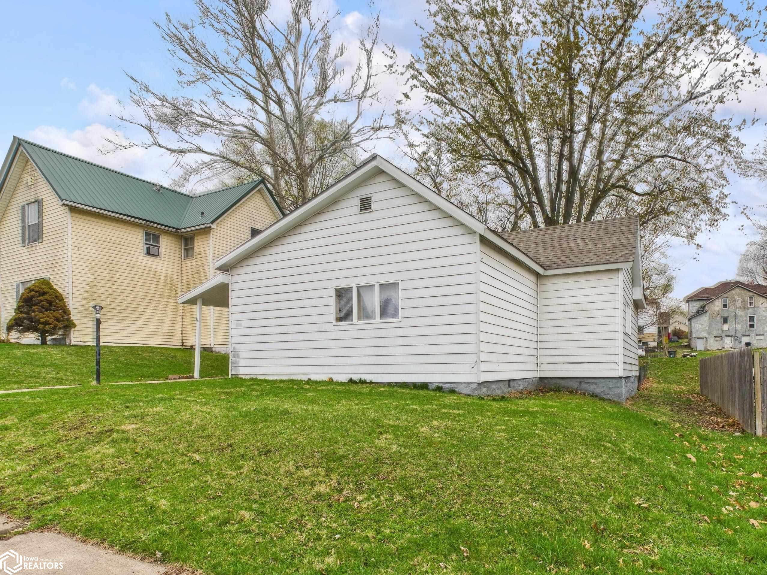 1310 Bank Street, Keokuk, Iowa image 2