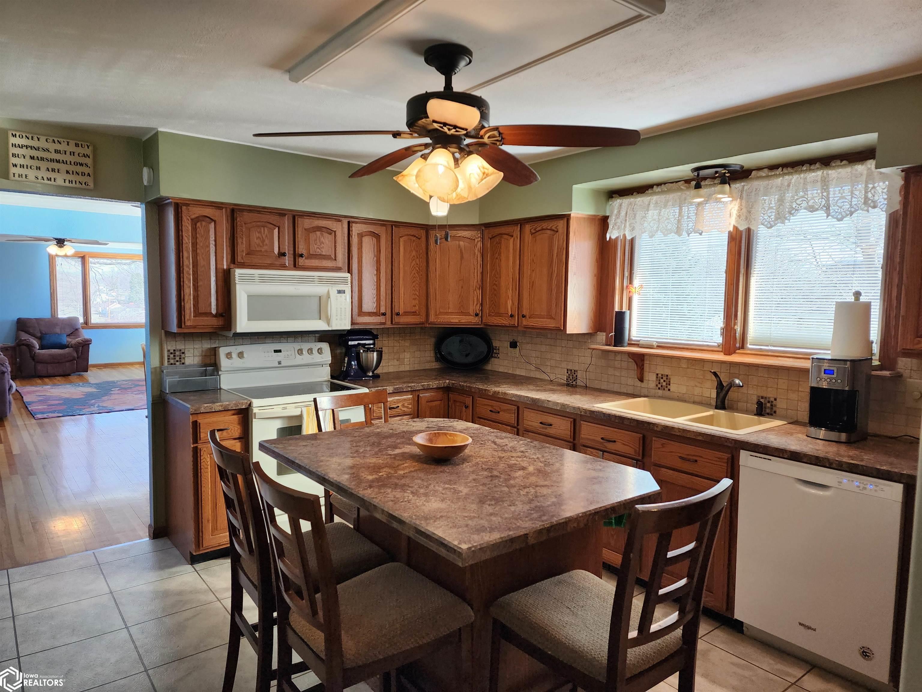 1301 Olive Street, Atlantic, Iowa image 2