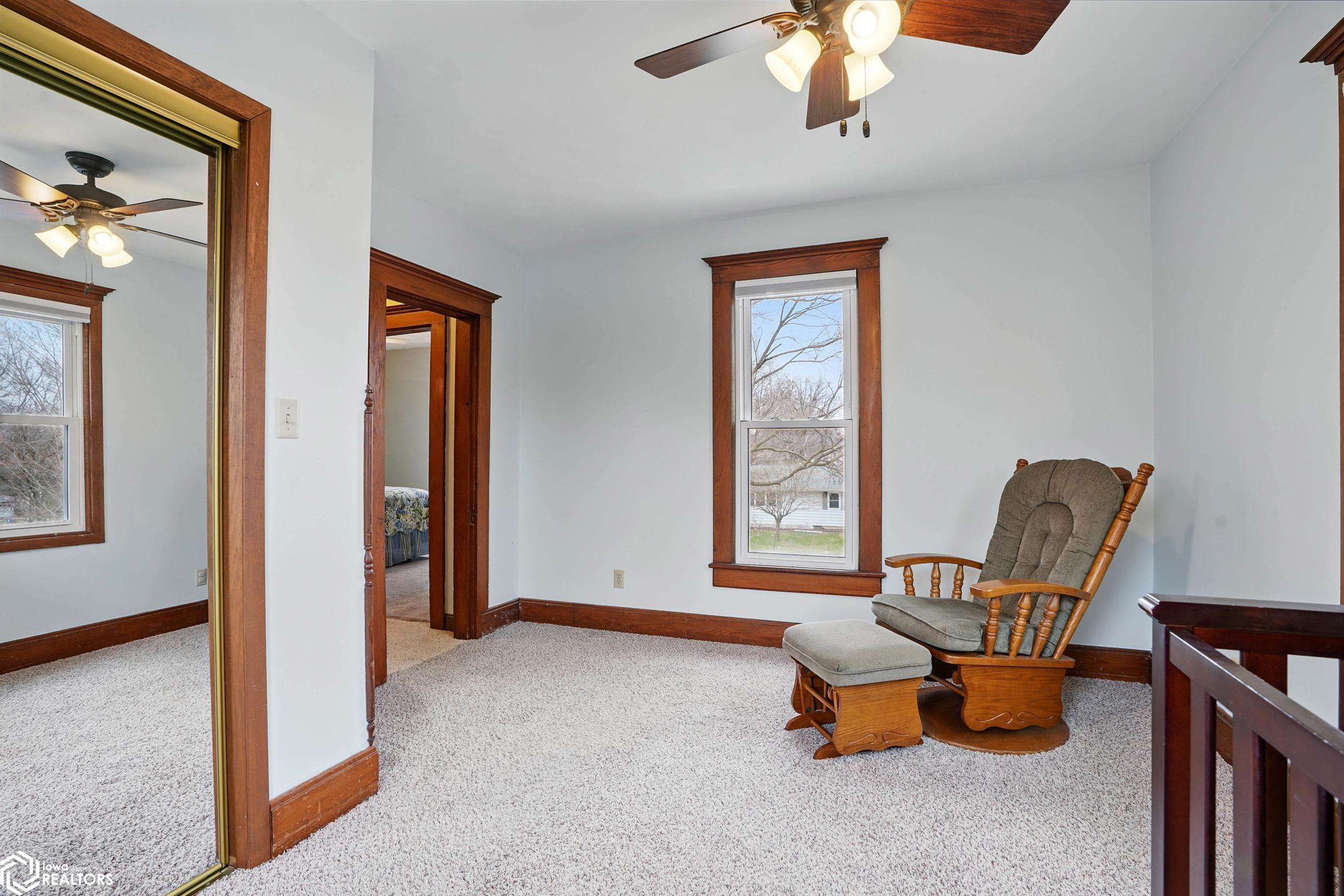 824 S 2nd Avenue, Washington, Iowa image 26