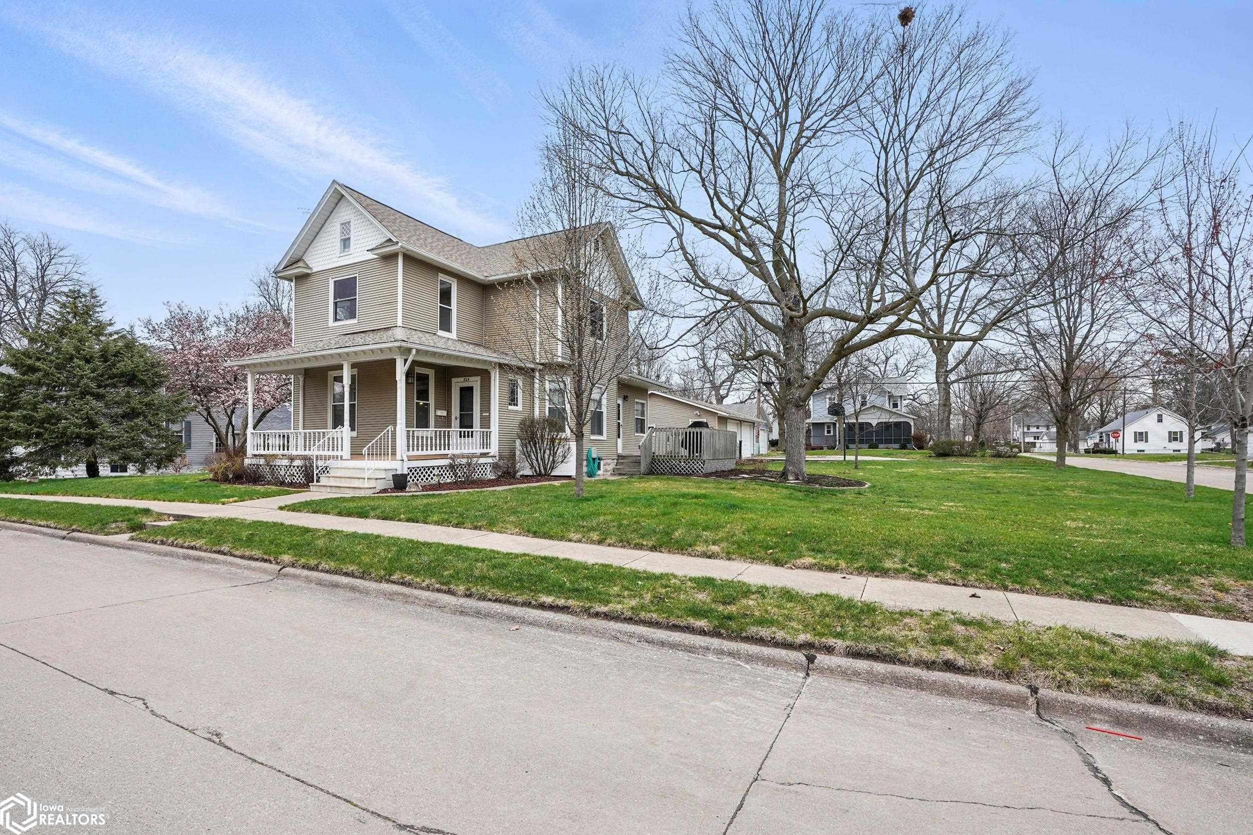 824 S 2nd Avenue, Washington, Iowa image 35