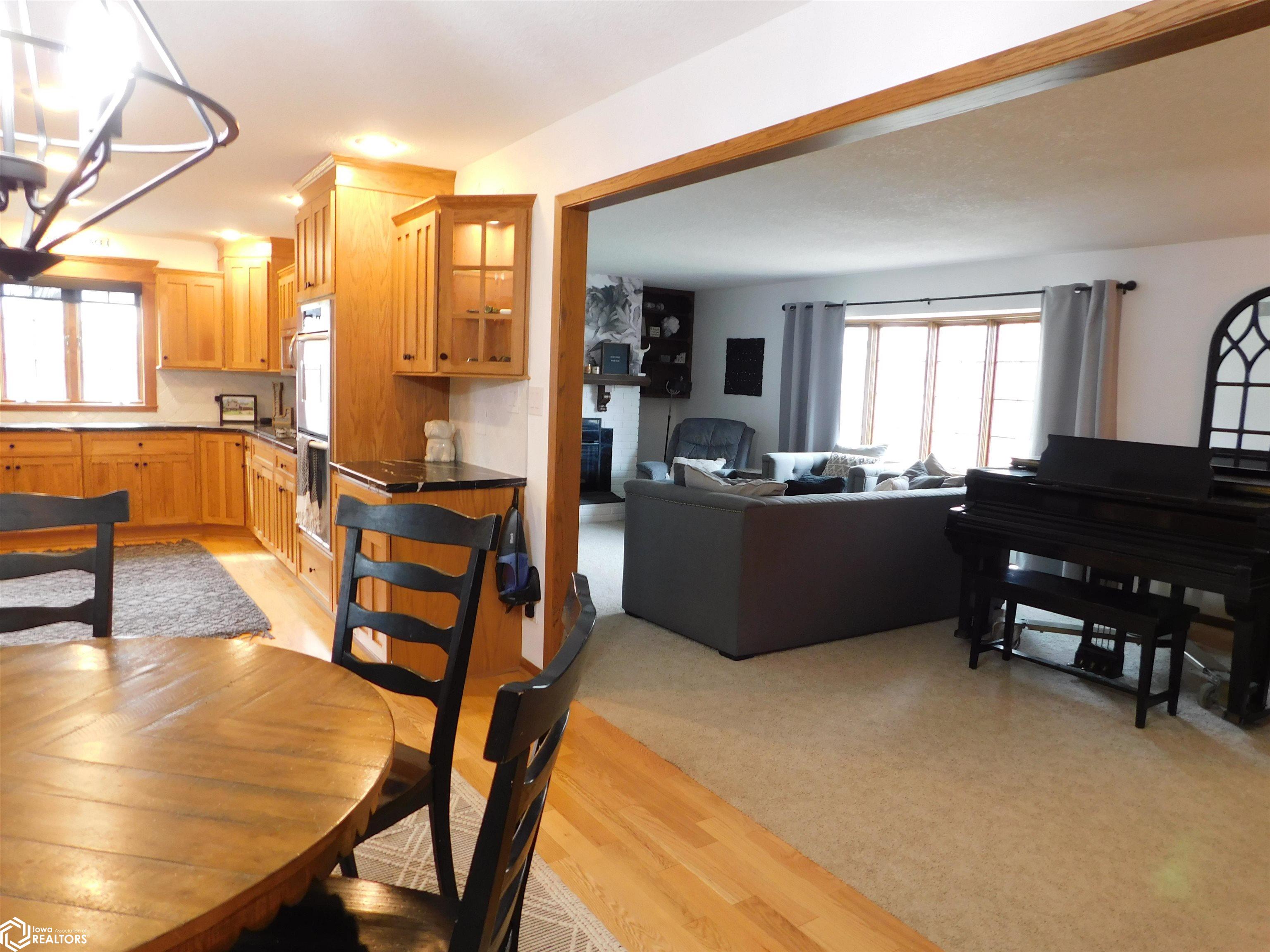 204 E Prairie Street, Creston, Iowa image 12