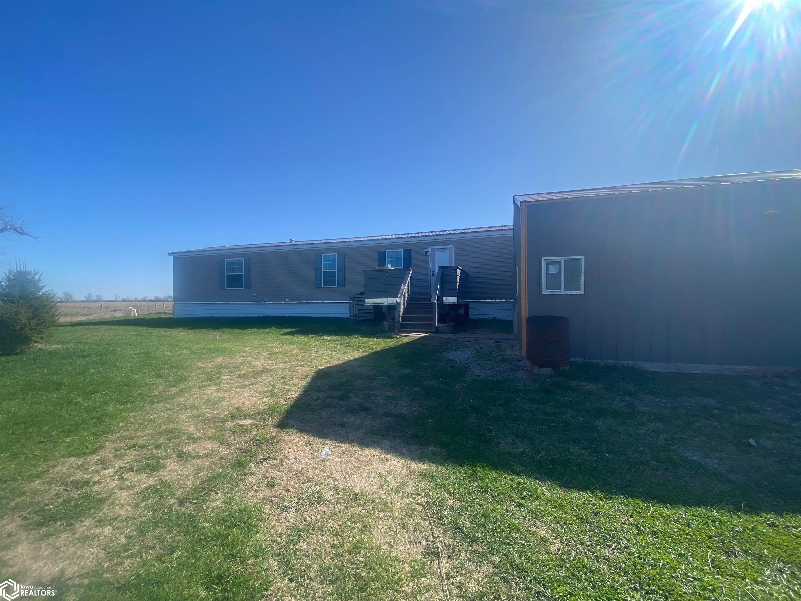 30807 190th Street, Bonaparte, Iowa image 7