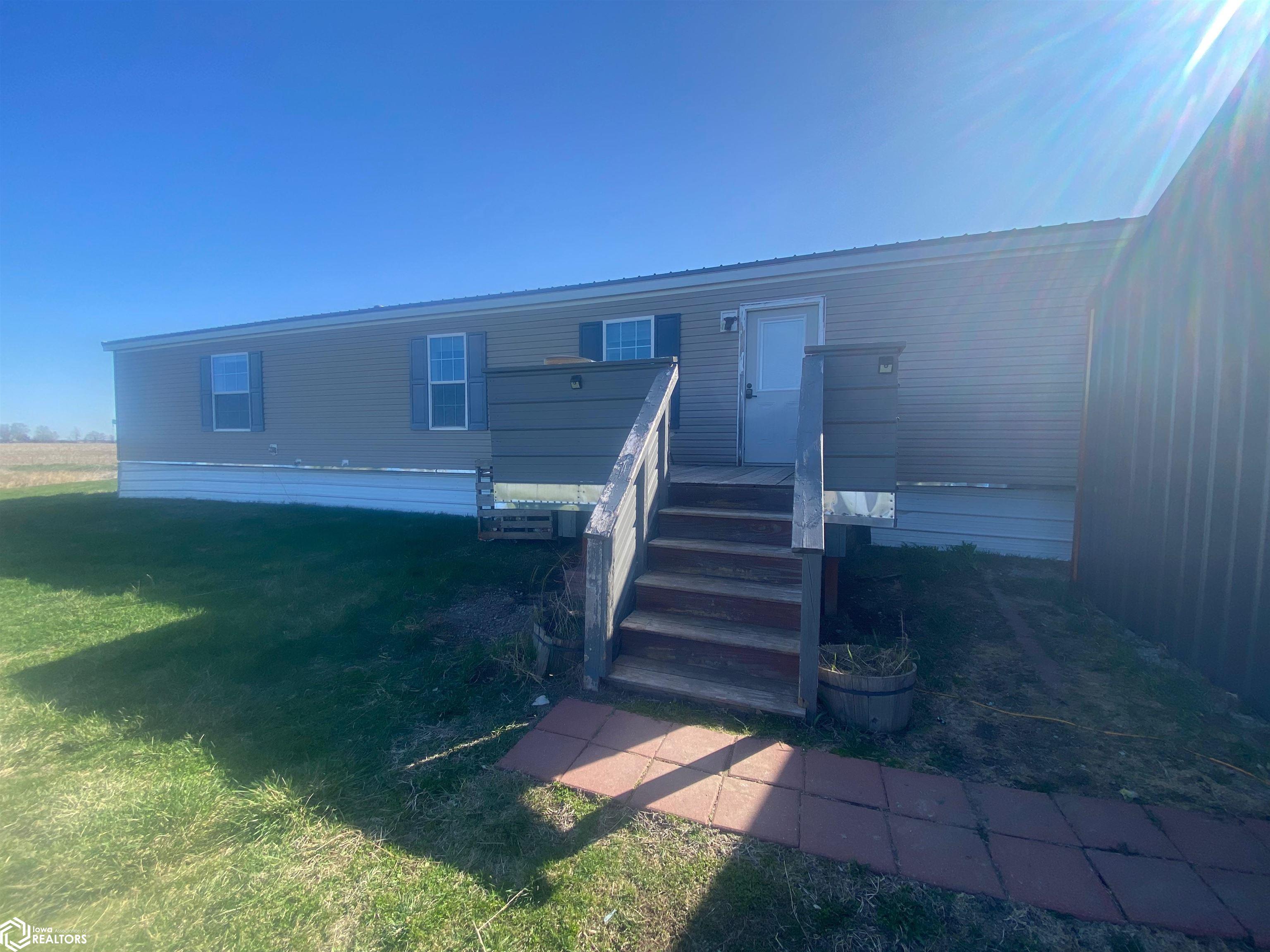 30807 190th Street, Bonaparte, Iowa image 8
