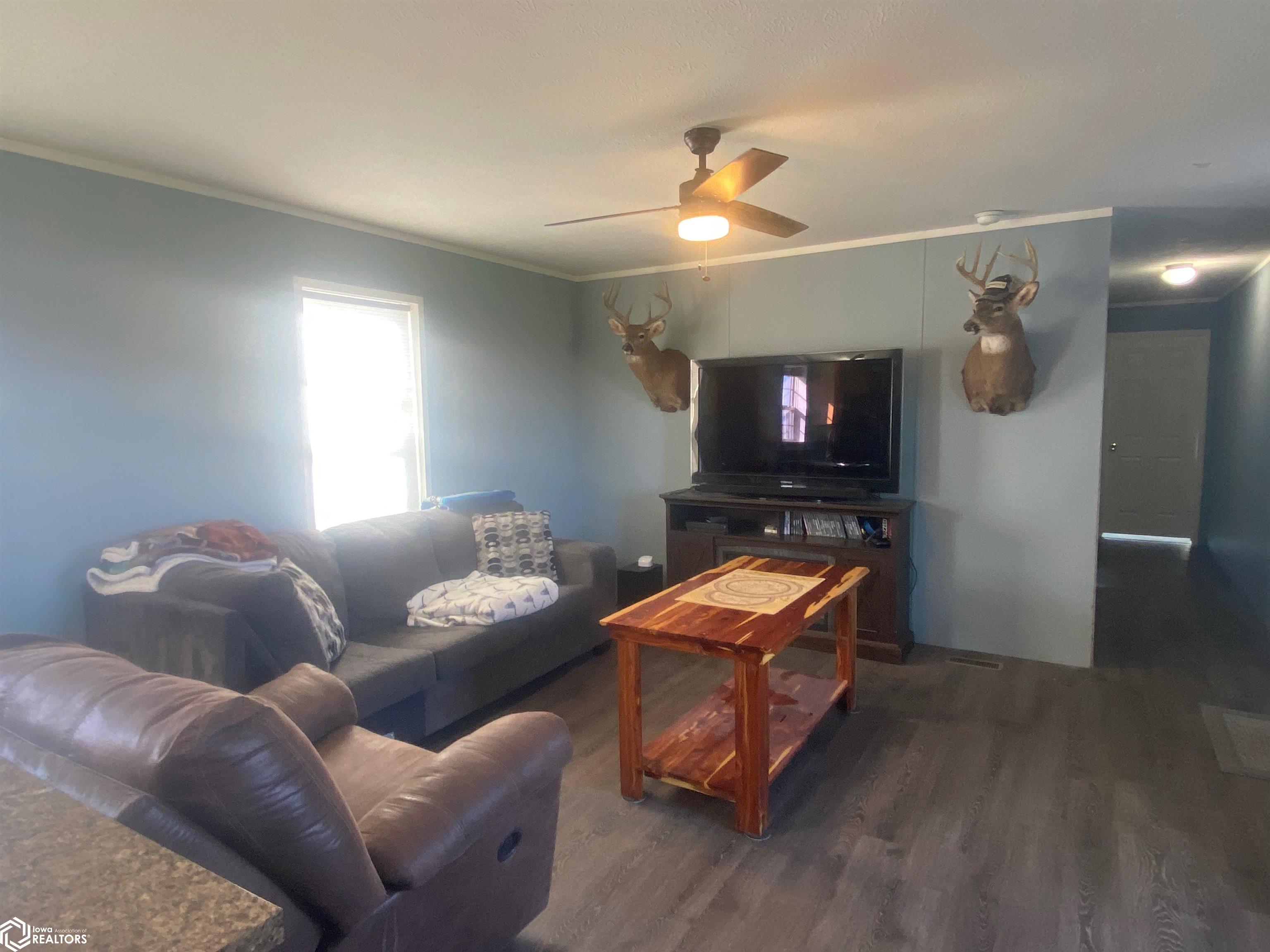30807 190th Street, Bonaparte, Iowa image 10