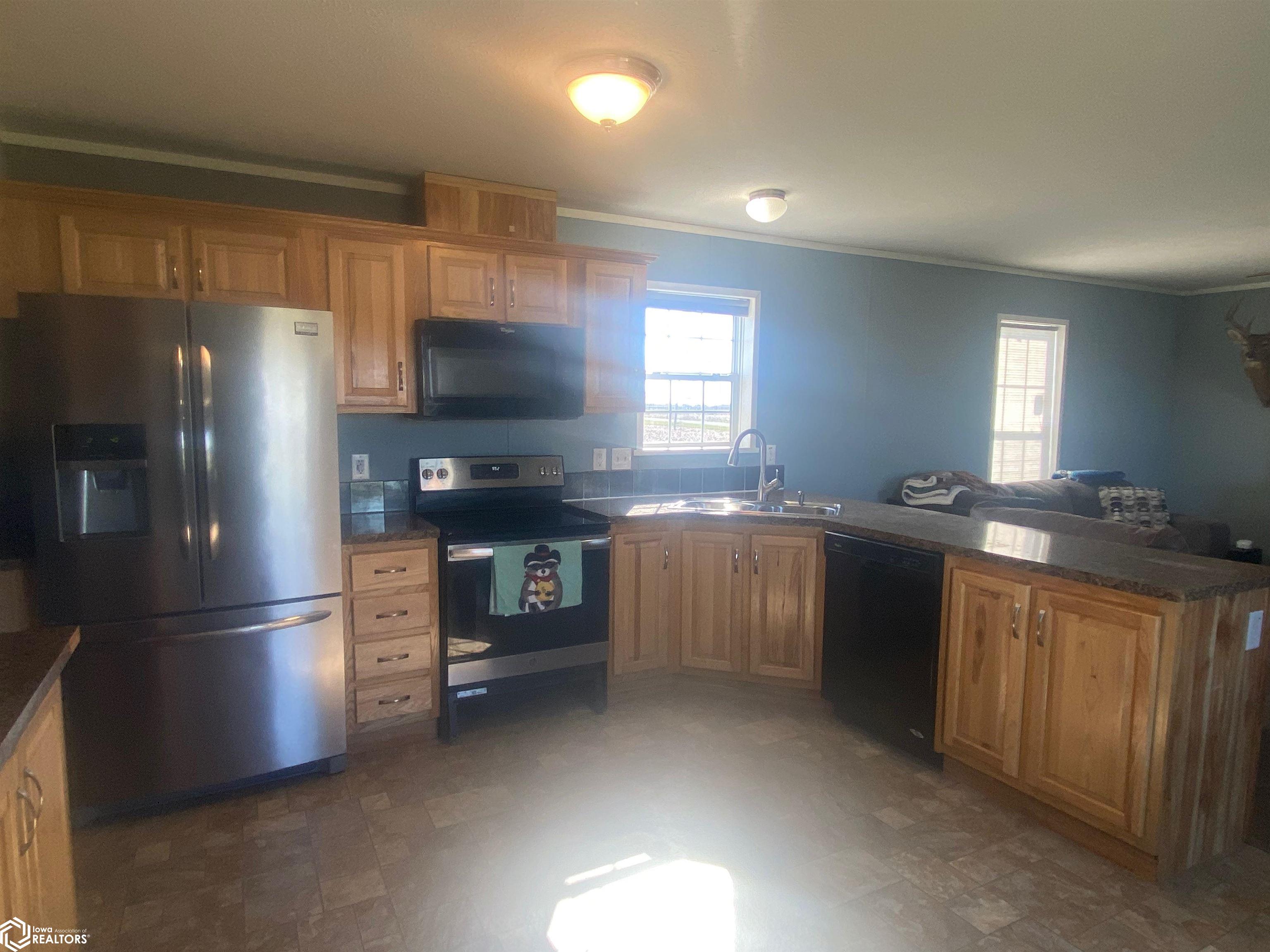 30807 190th Street, Bonaparte, Iowa image 13