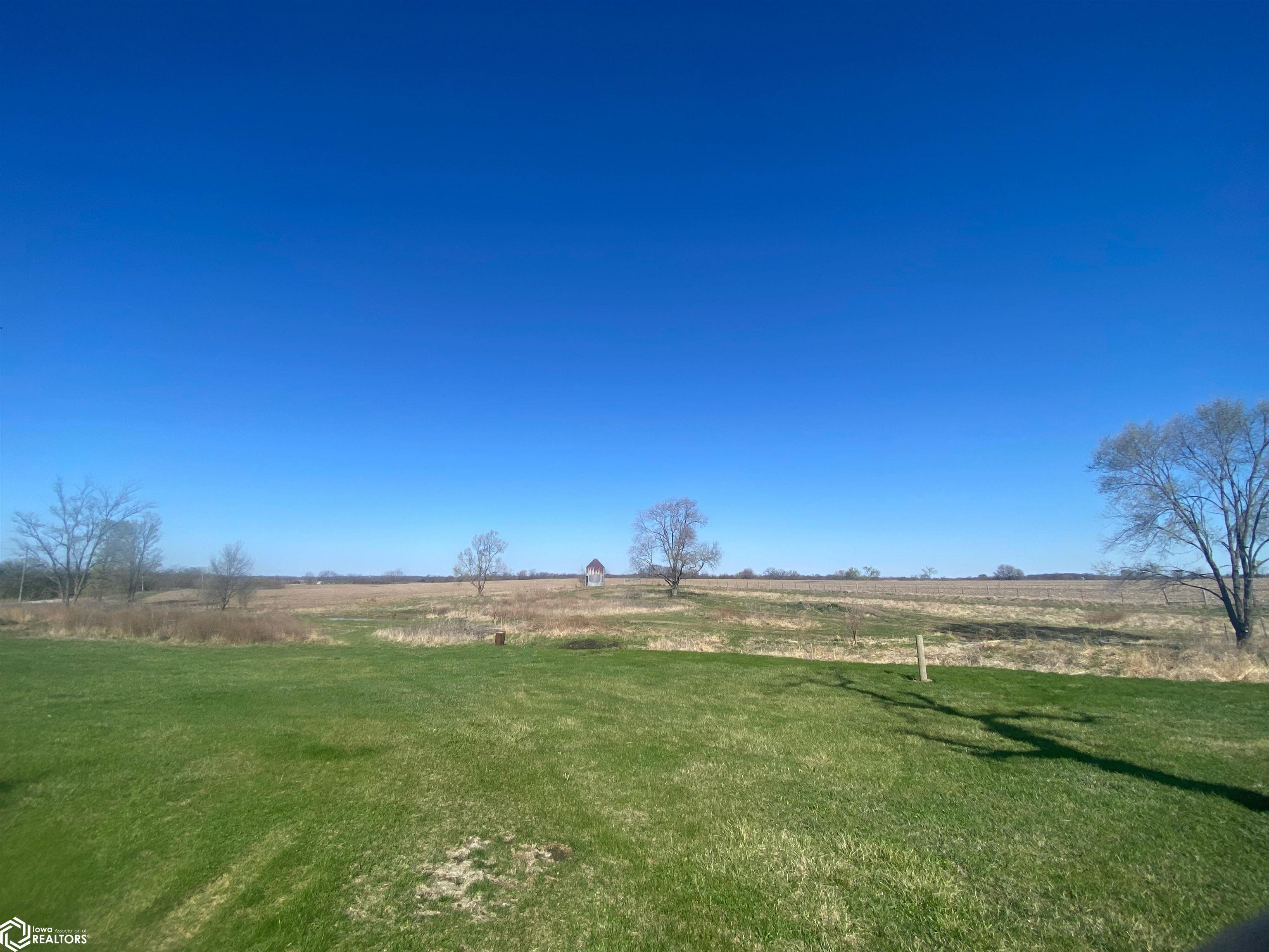 30807 190th Street, Bonaparte, Iowa image 5