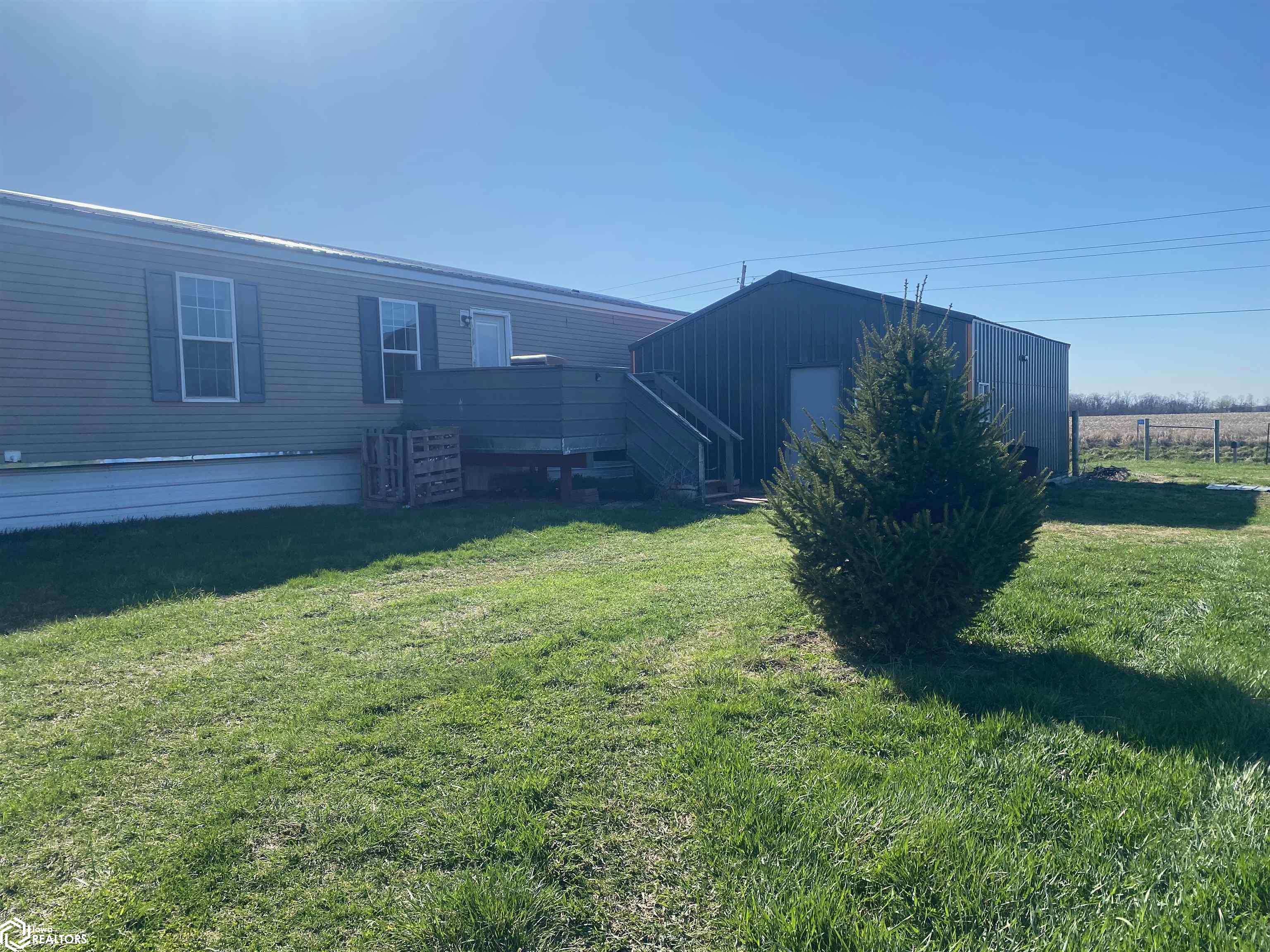 30807 190th Street, Bonaparte, Iowa image 6