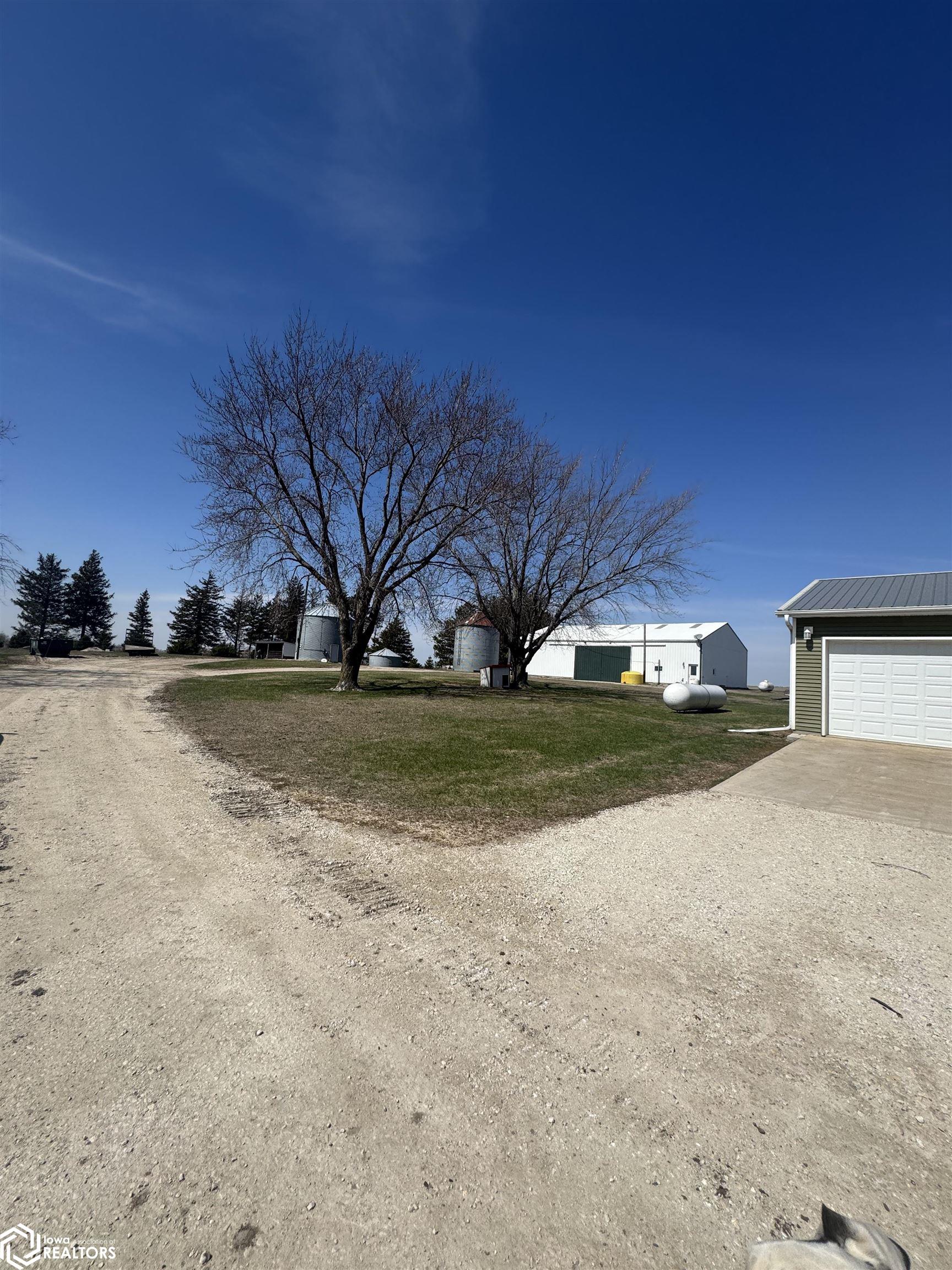 24939 G Avenue, Hubbard, Iowa image 6