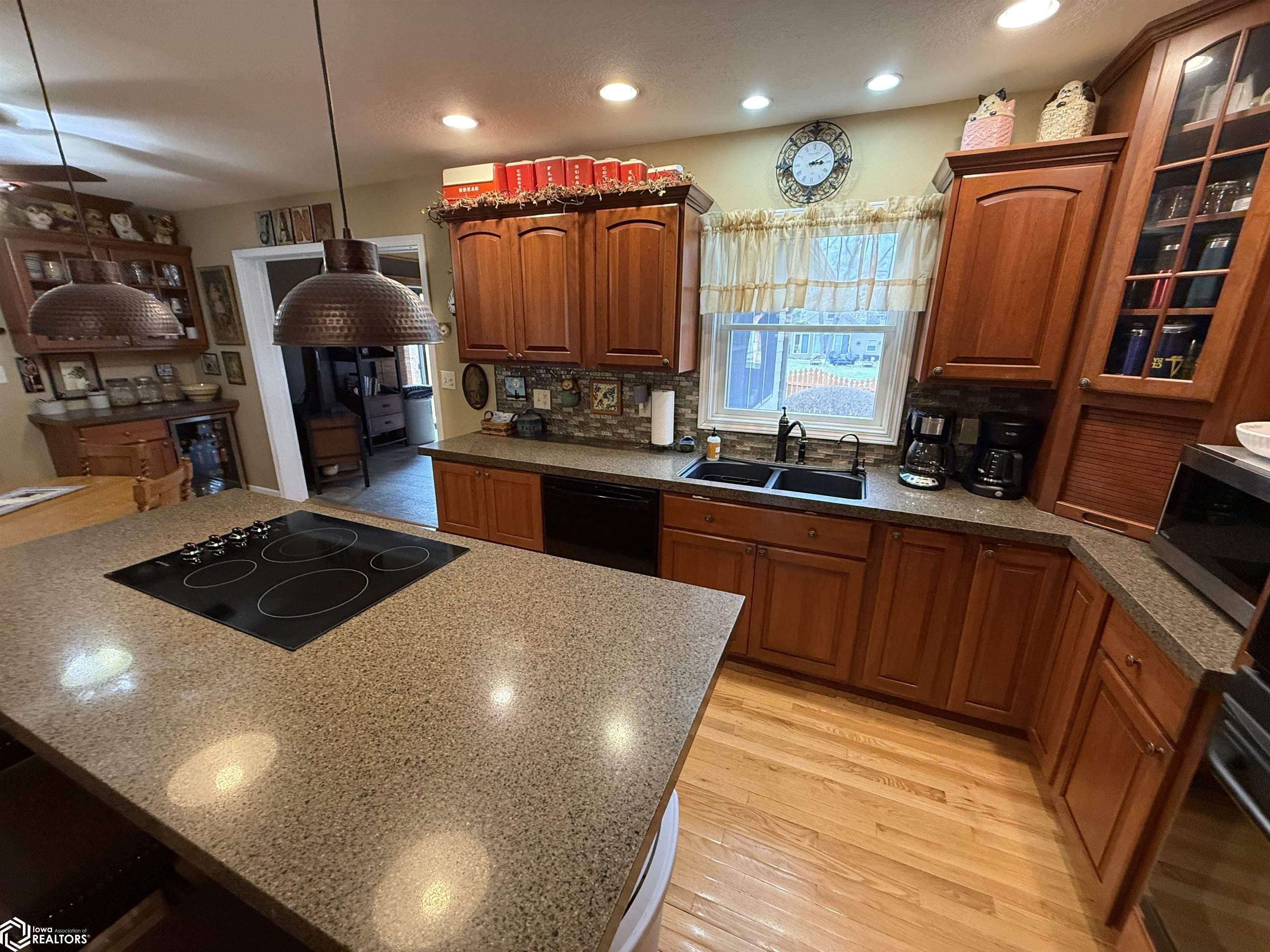 15345 Bayside Court, Clear Lake, Iowa image 12