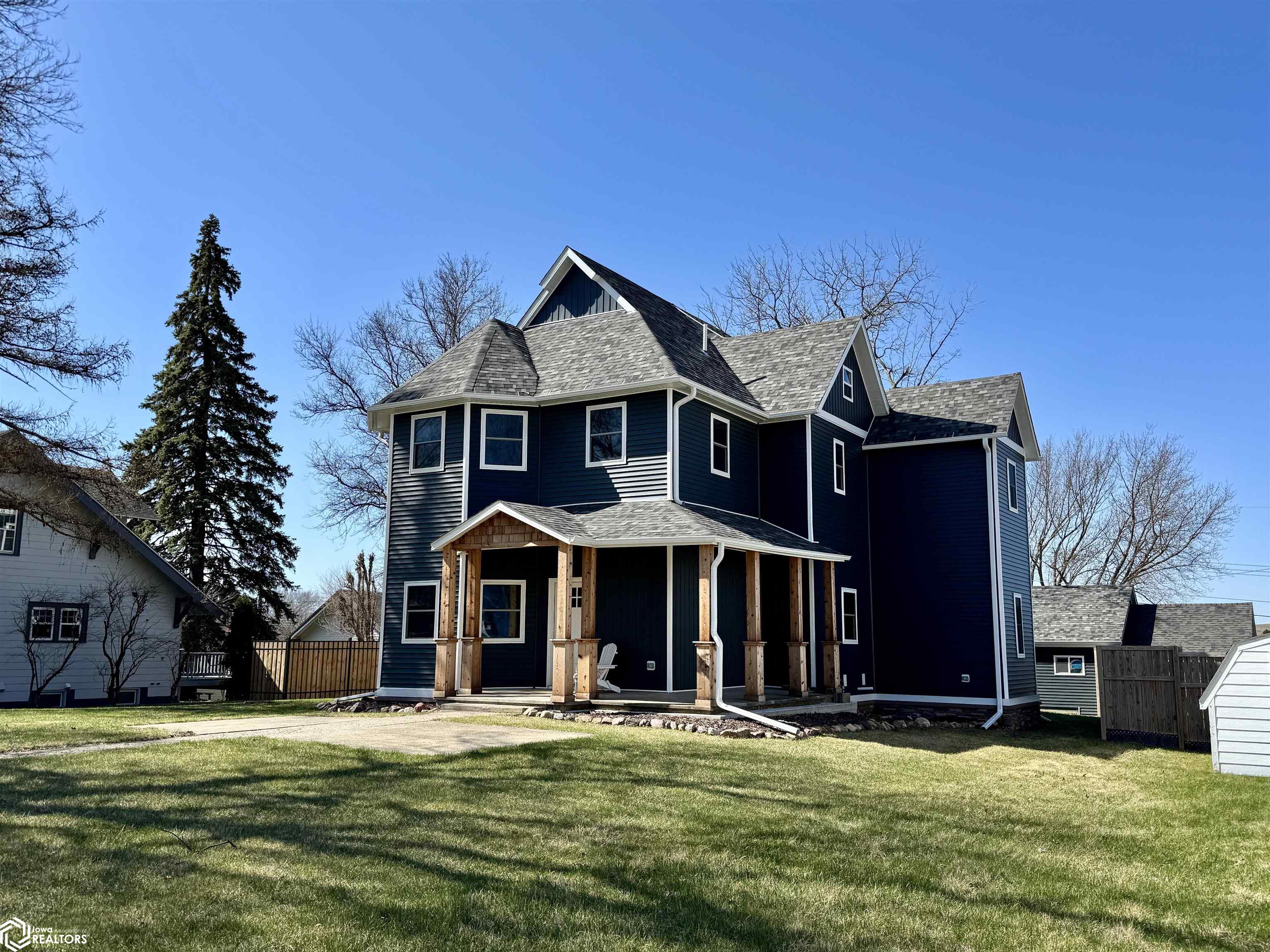 603 Tracy Street, Audubon, Iowa image 3