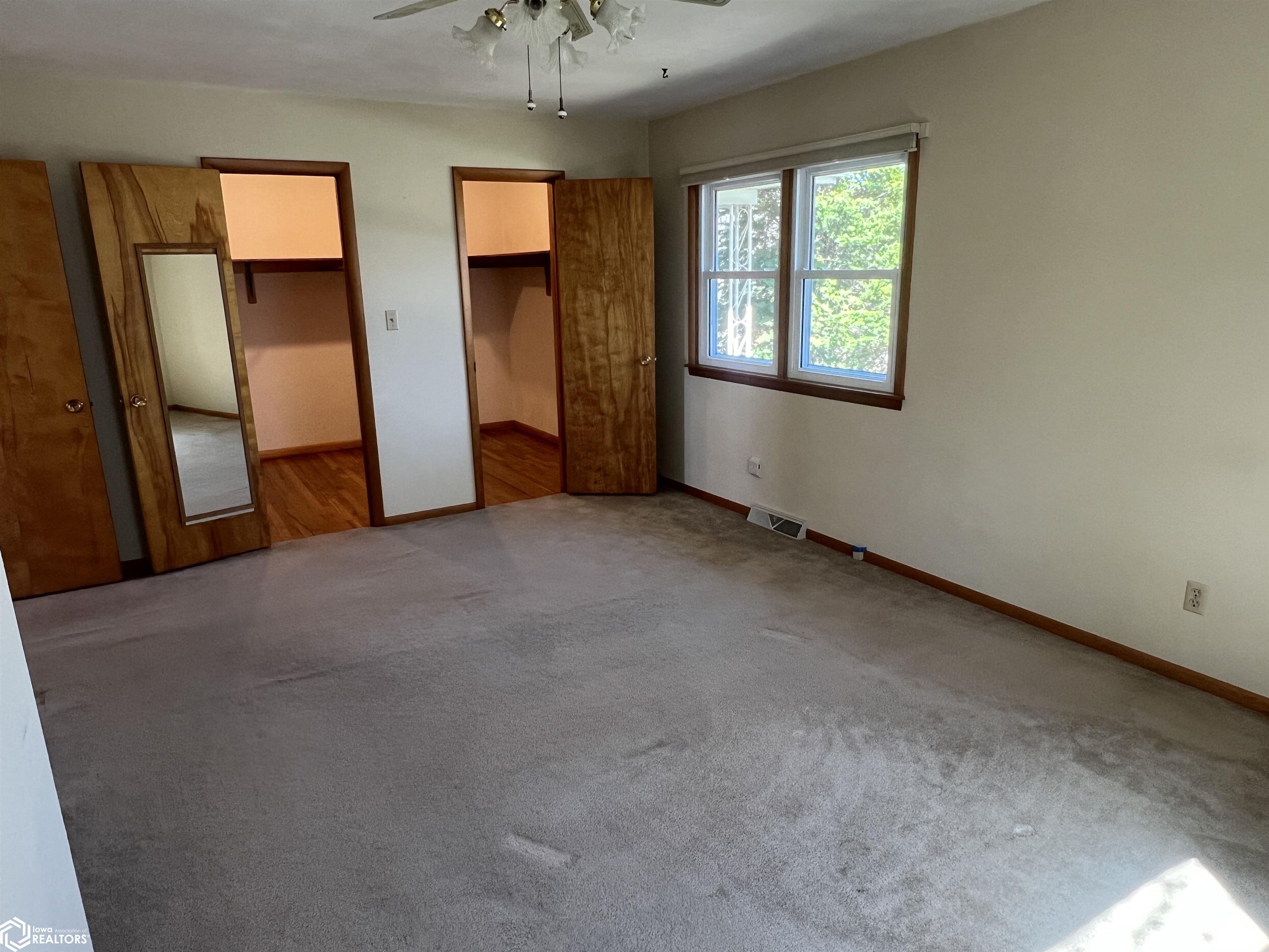 106 Forest Drive, Fairfield, Iowa image 17