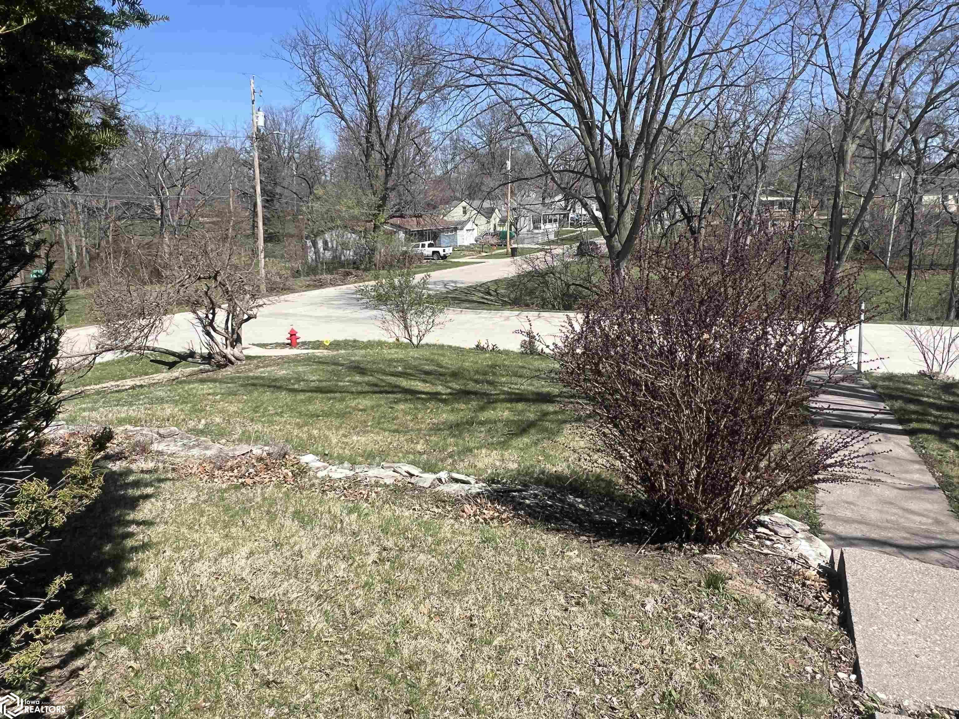 106 Forest Drive, Fairfield, Iowa image 33
