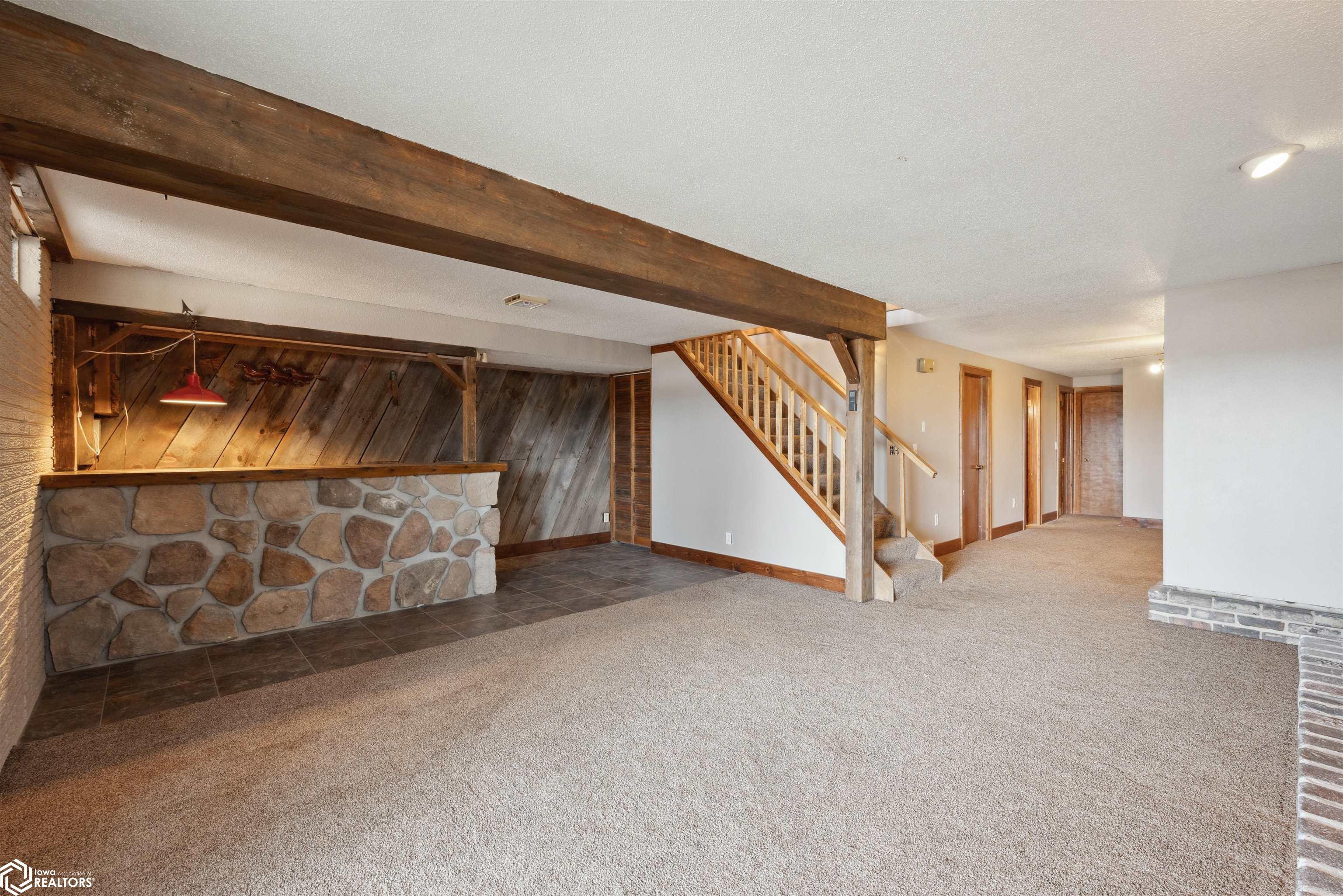 2046 Hart Avenue, State Center, Iowa image 23