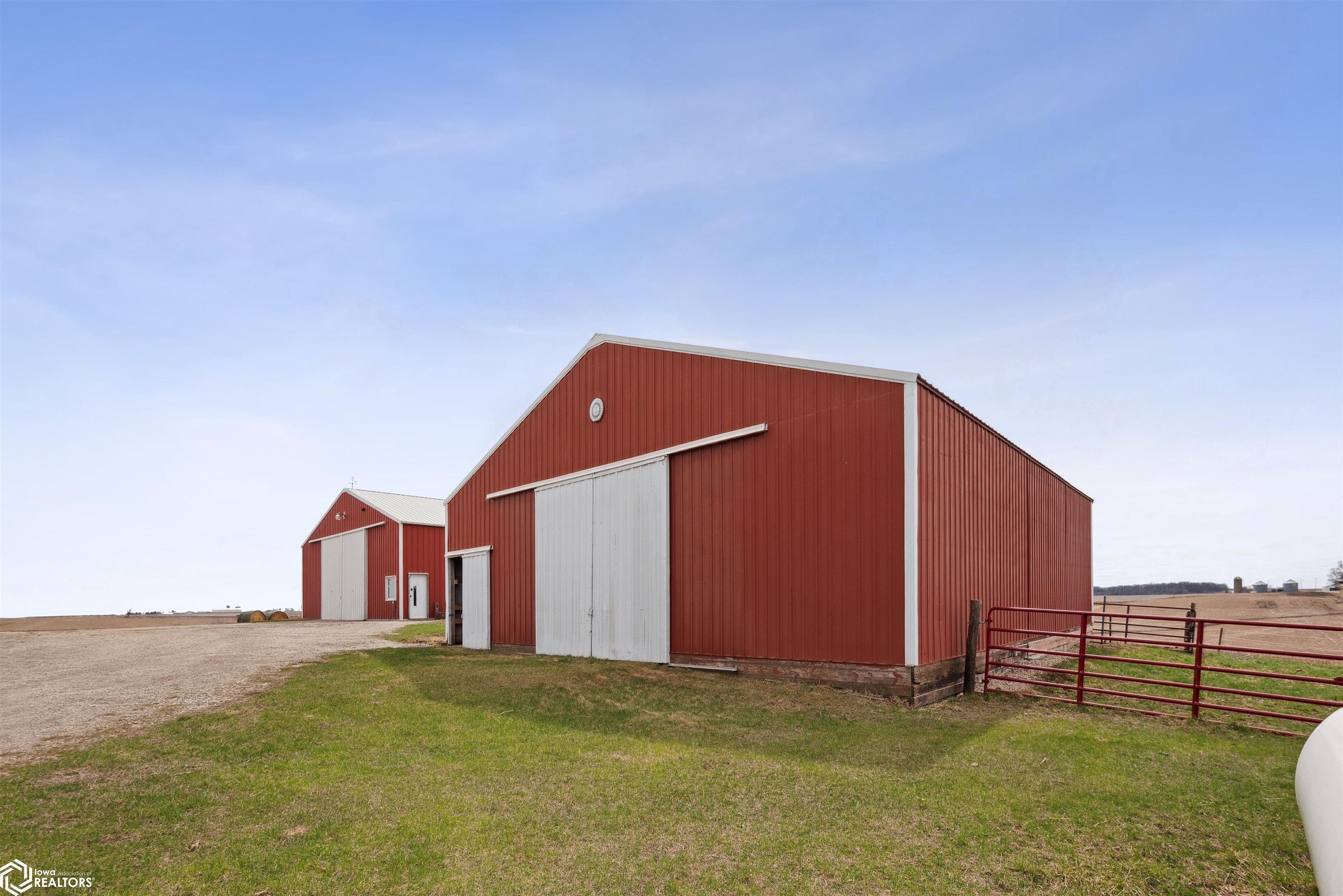 2046 Hart Avenue, State Center, Iowa image 35