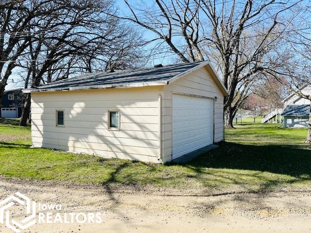 162 Center Point Drive, Montezuma, Iowa image 4