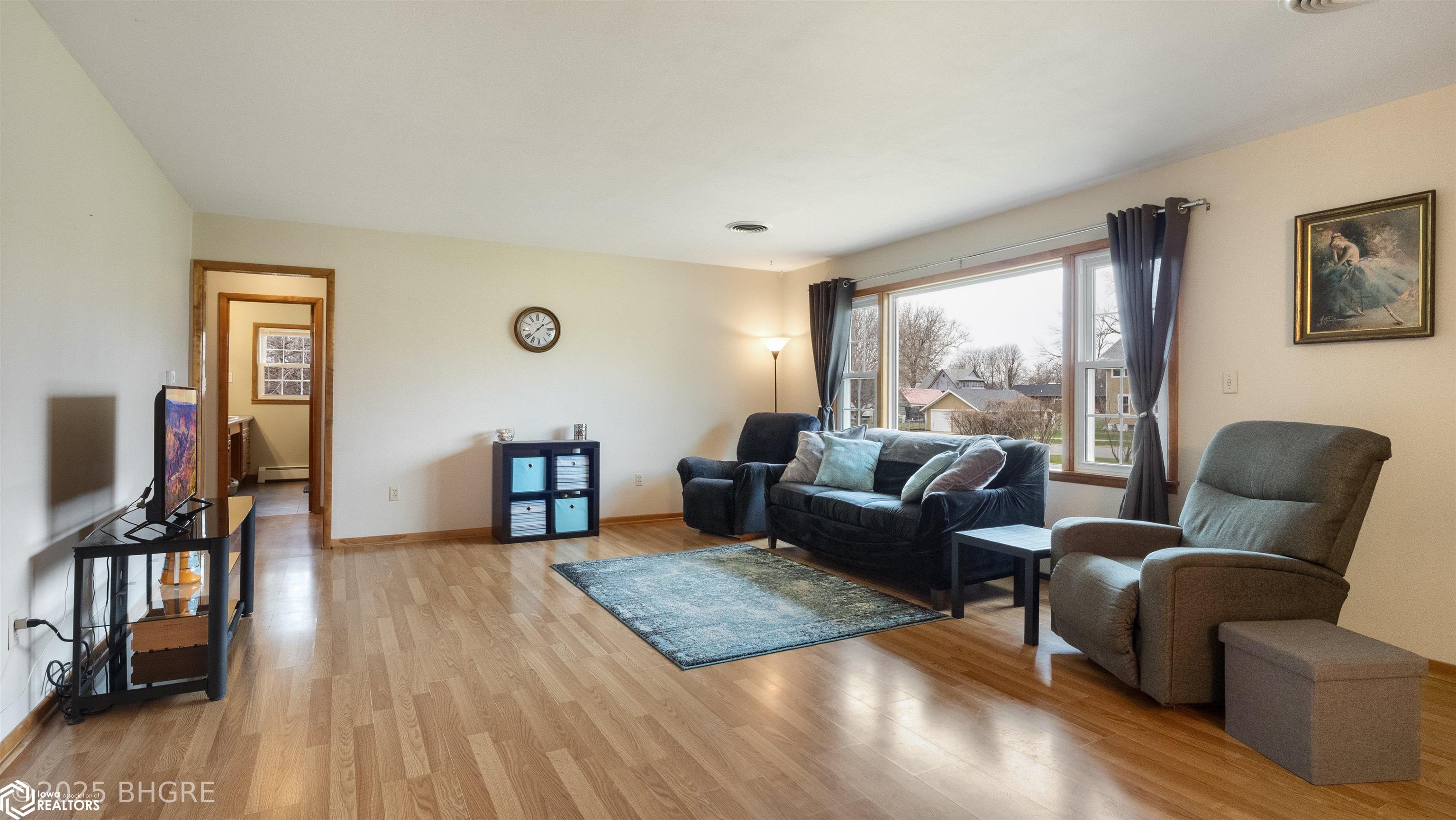 102 W Jackson Street, Panora, Iowa image 3