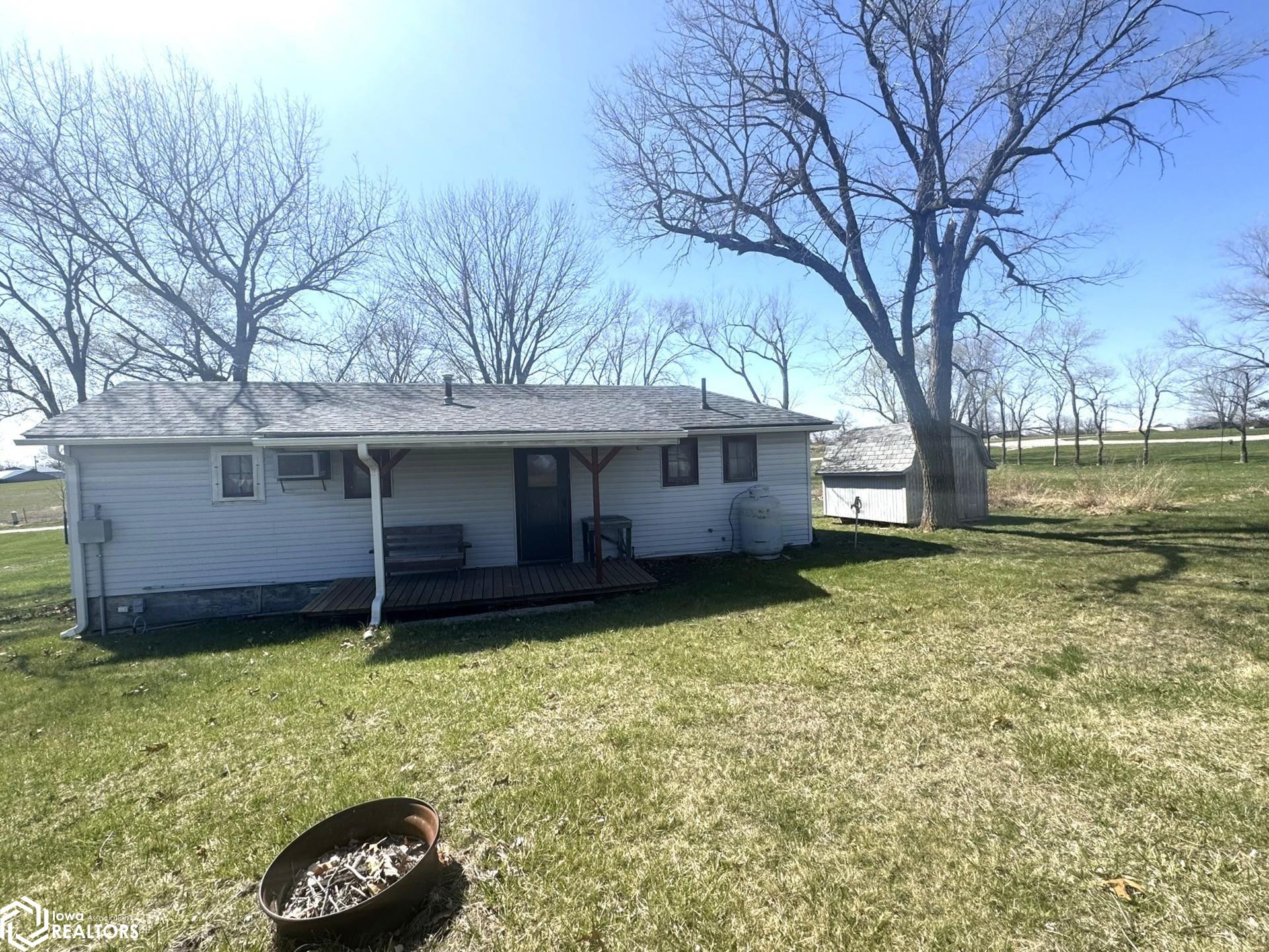 12346 Cherokee Drive, Moravia, Iowa image 14