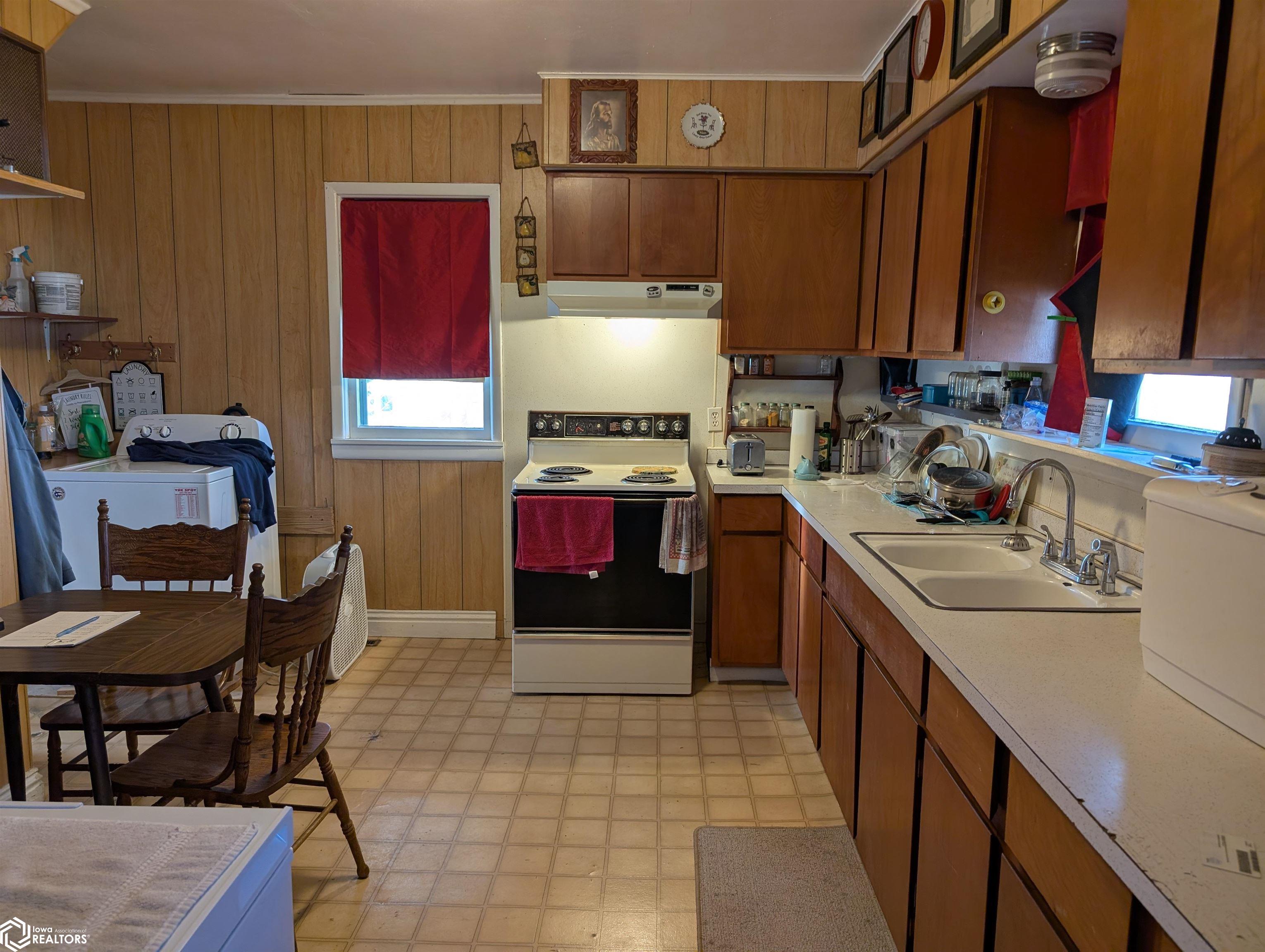 410 S 2nd Street, Marshalltown, Iowa image 5