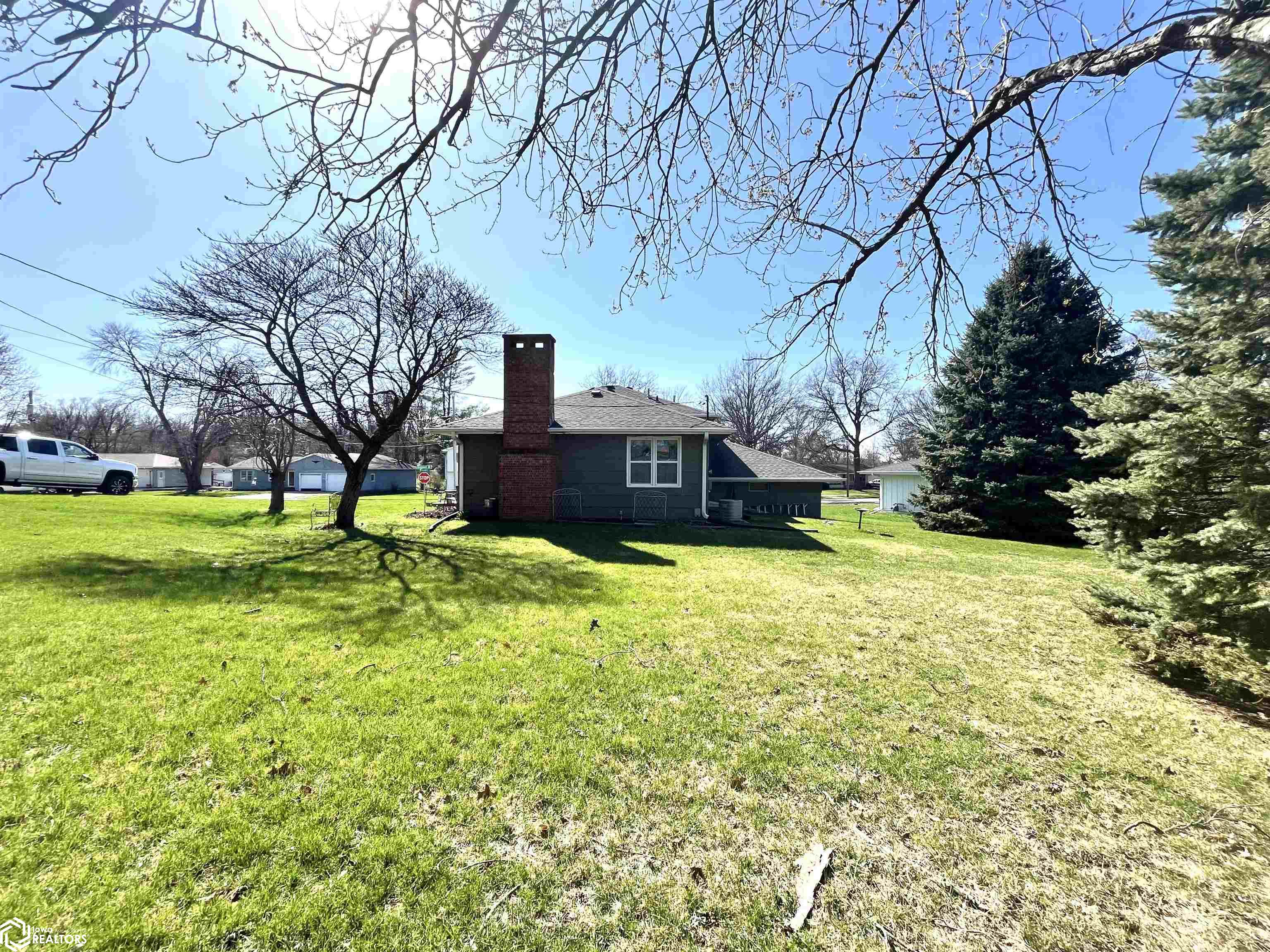 802 Brookridge Circle, Atlantic, Iowa image 36