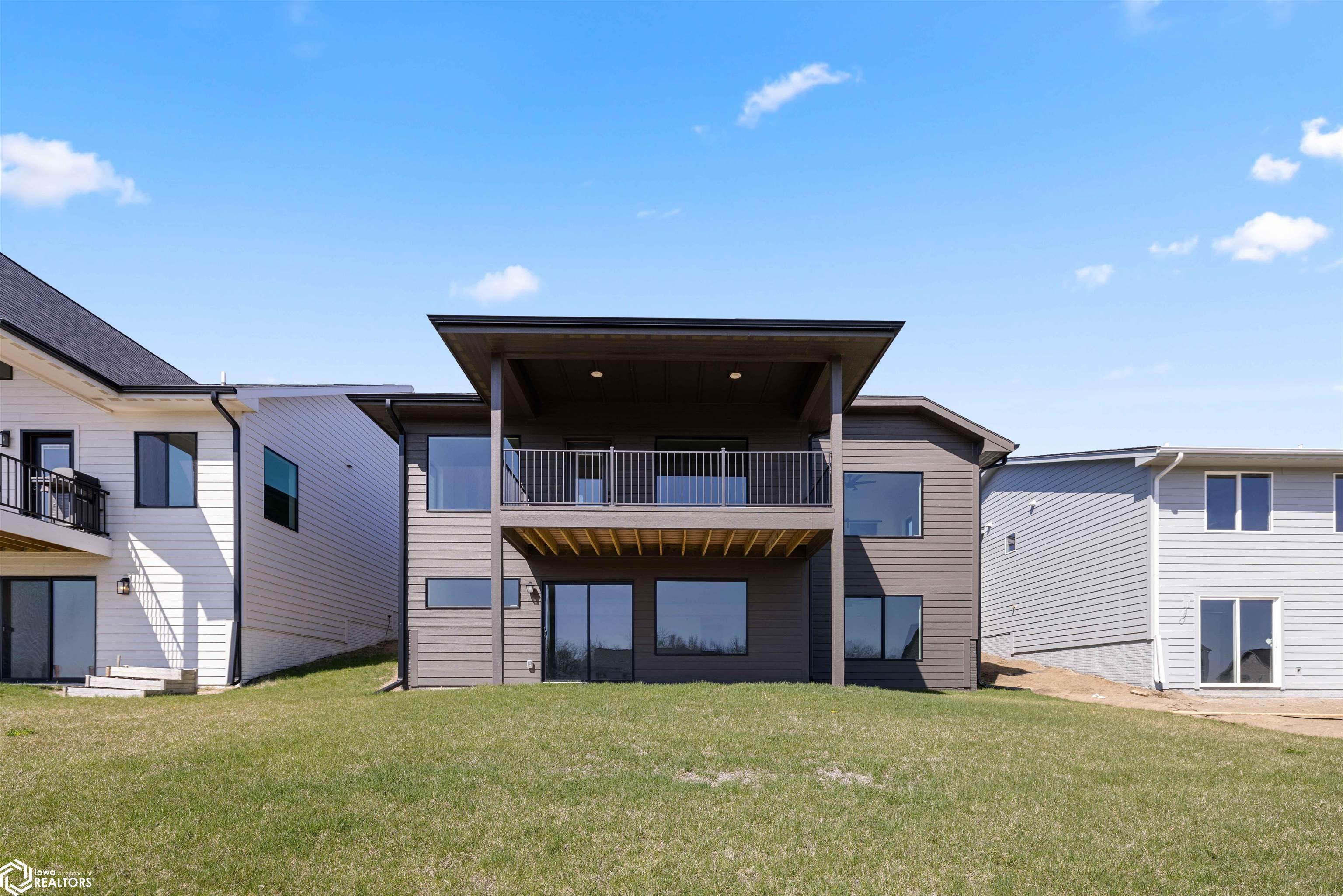 18362 Alpine Drive, Clive, Iowa image 39