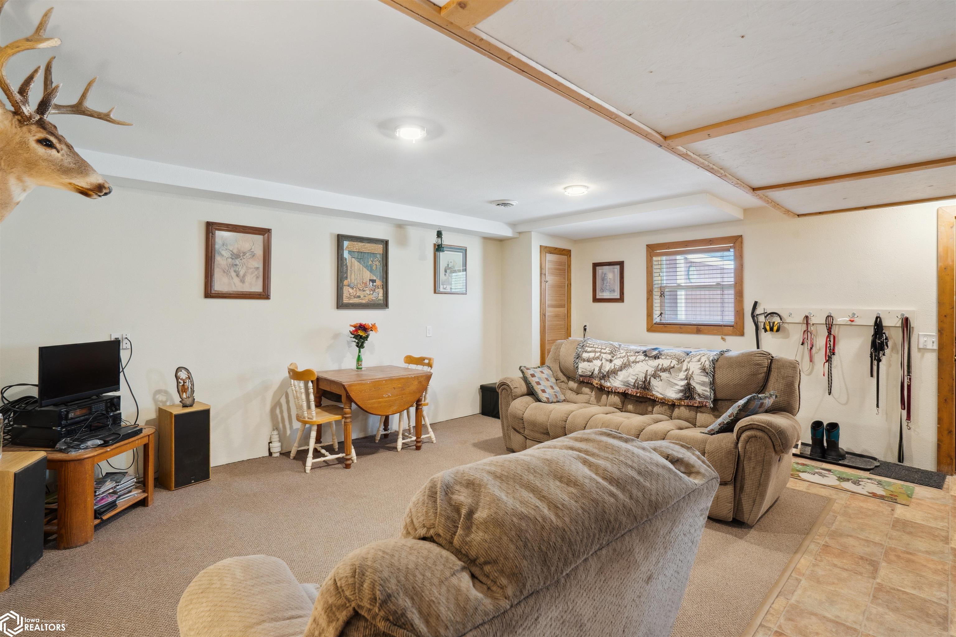 2712 Rockton Drive, Marshalltown, Iowa image 24