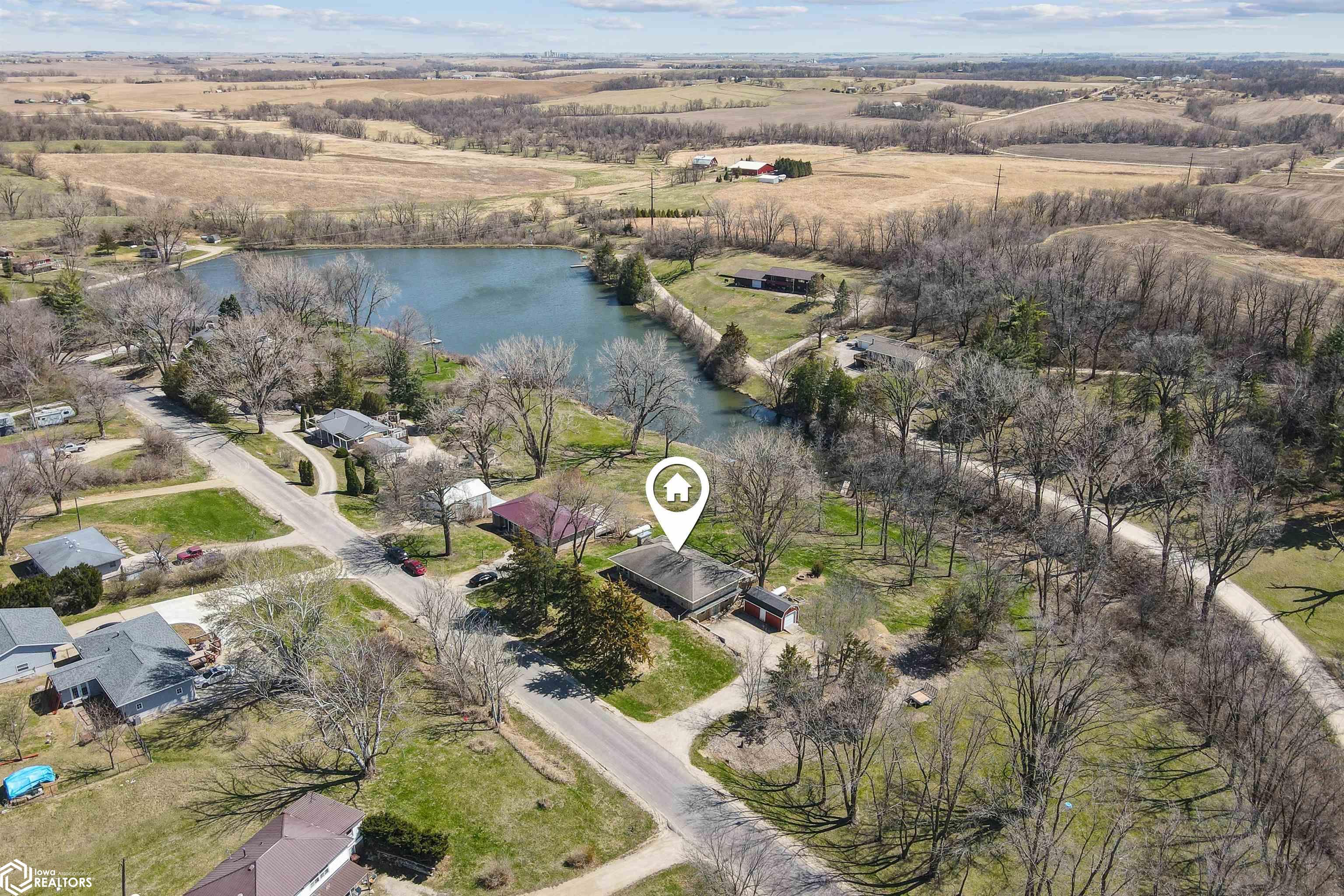 2712 Rockton Drive, Marshalltown, Iowa image 33