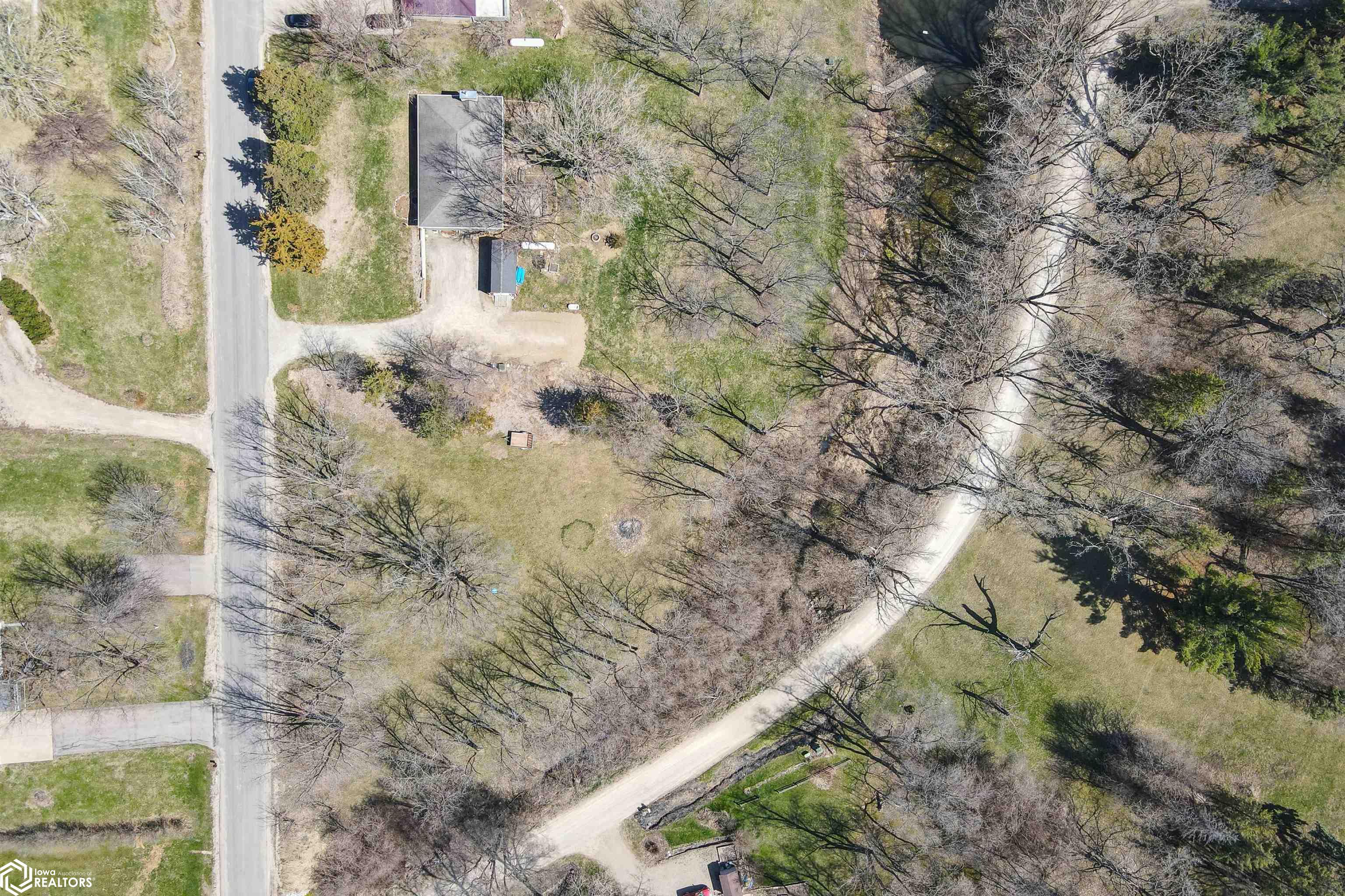 2712 Rockton Drive, Marshalltown, Iowa image 34
