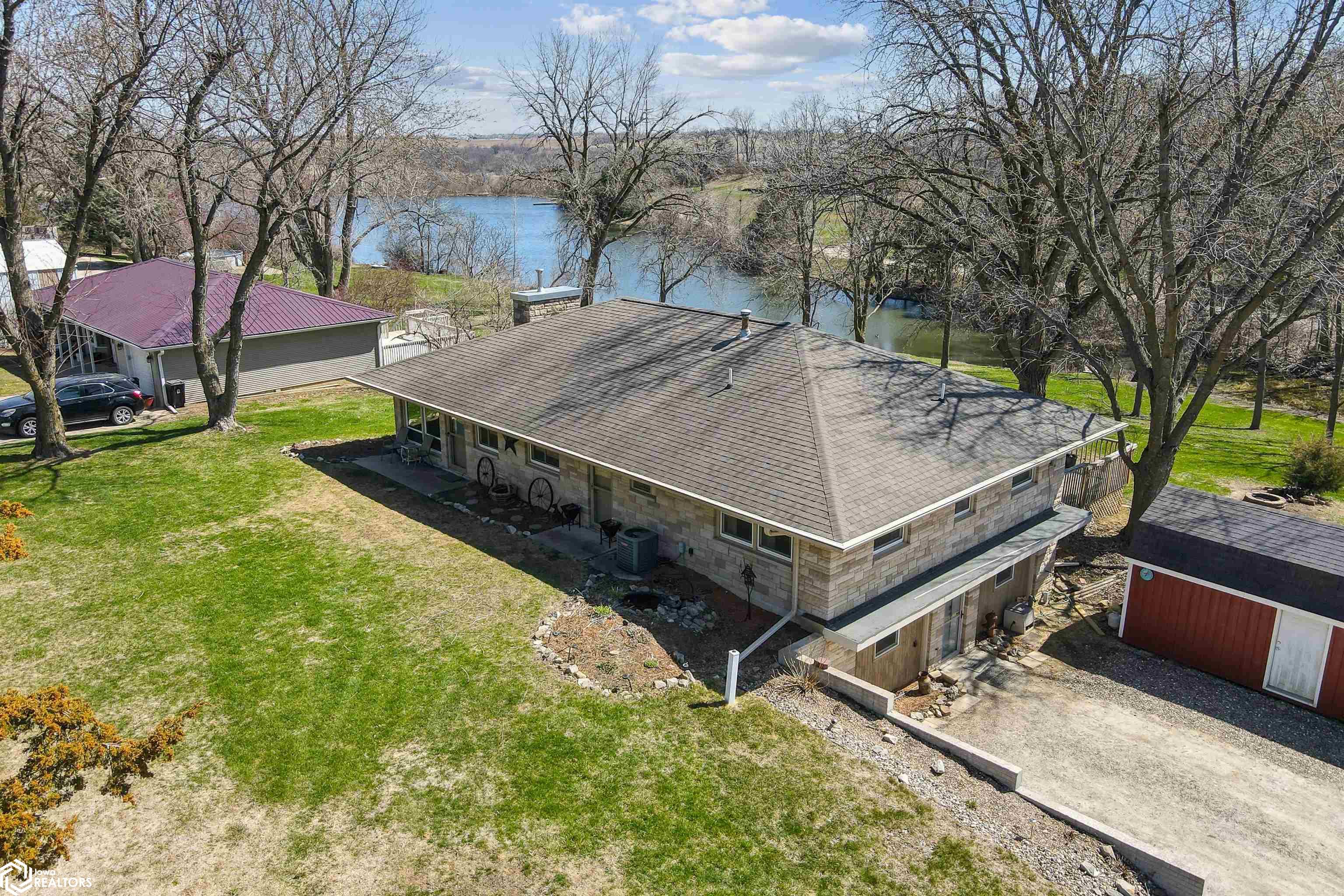 2712 Rockton Drive, Marshalltown, Iowa image 36