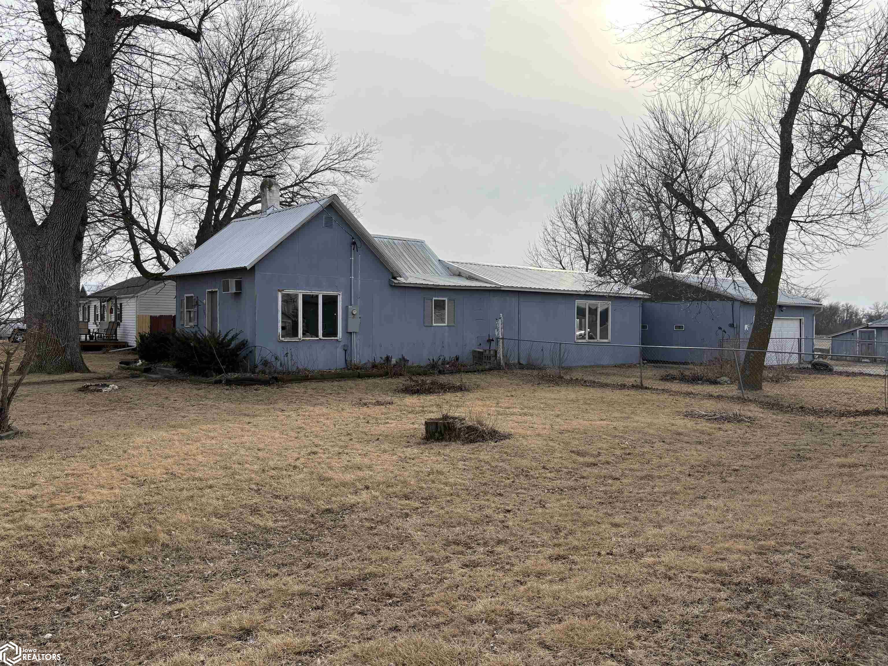 902 4th Street, Livermore, Iowa image 4