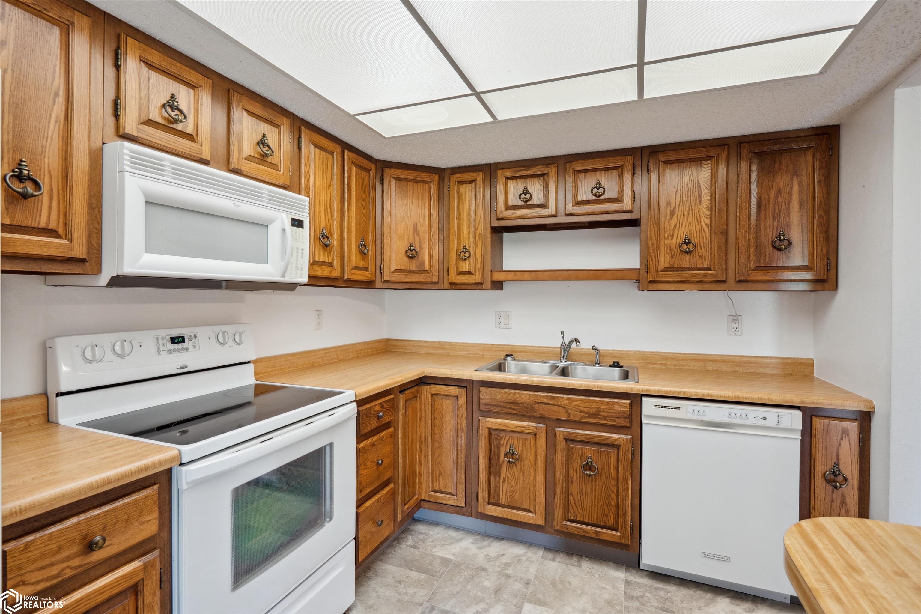 514 E Olive Street #110, Marshalltown, Iowa image 15