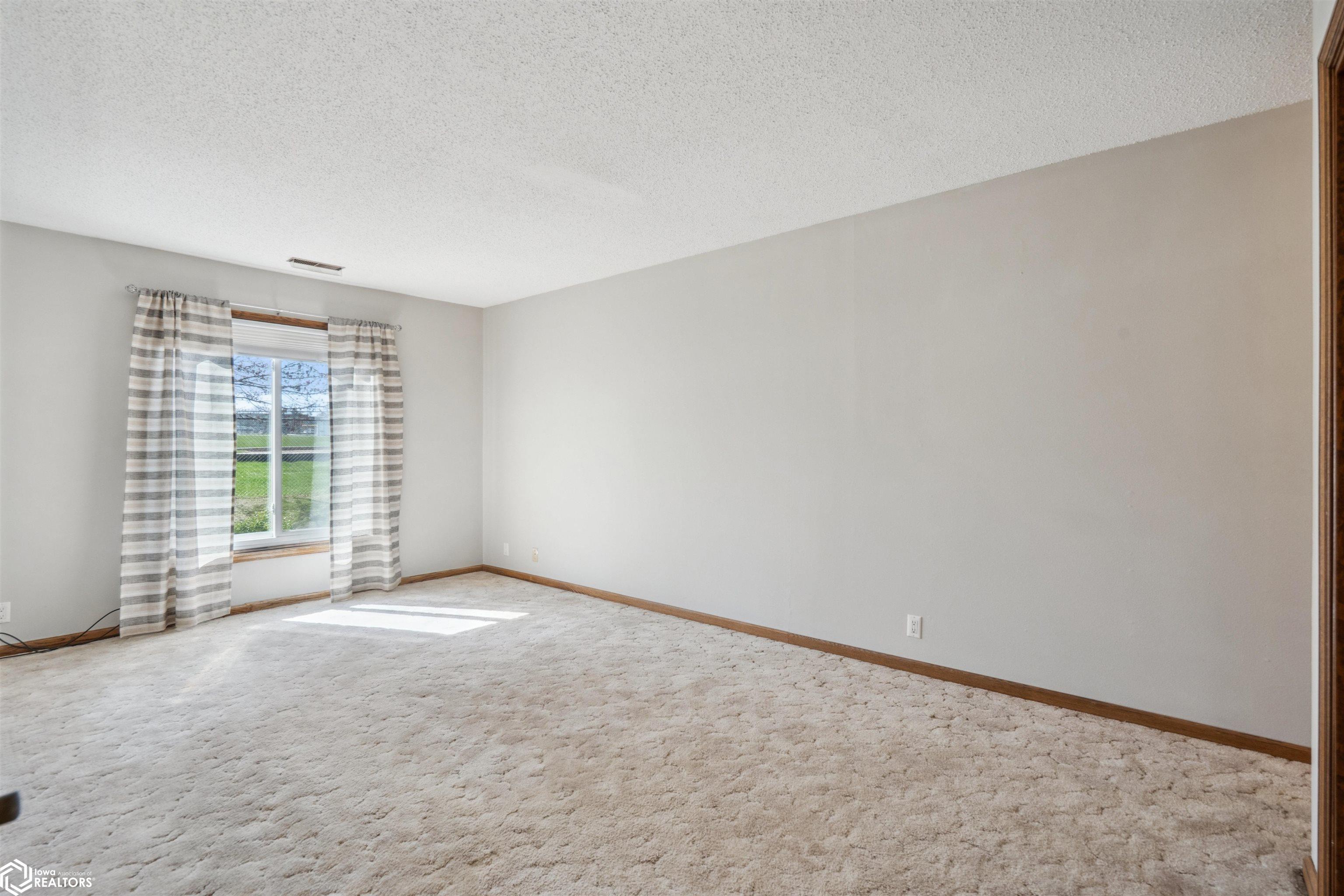 514 E Olive Street #110, Marshalltown, Iowa image 22