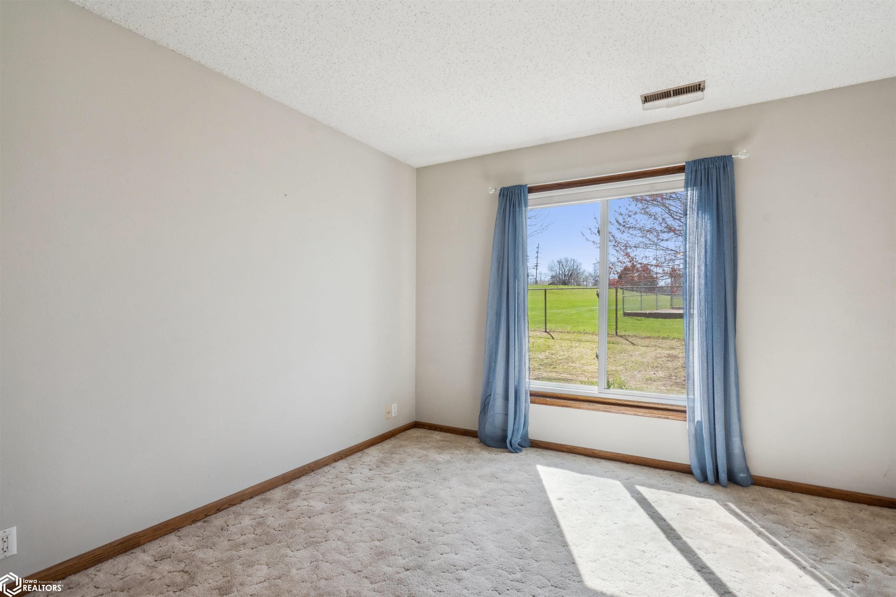 514 E Olive Street #110, Marshalltown, Iowa image 28