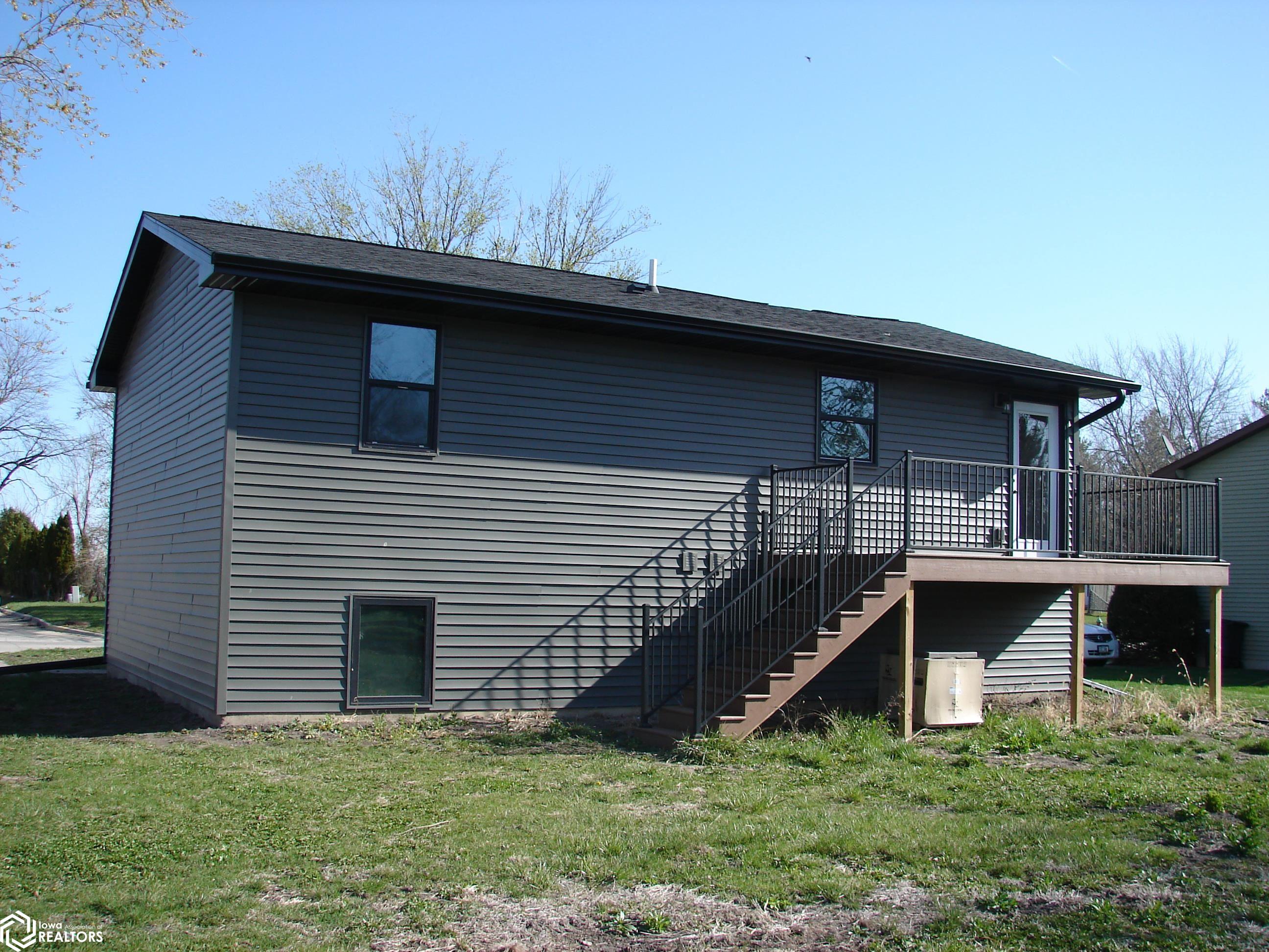 910 W Hill Ave., Mount Pleasant, Iowa image 22