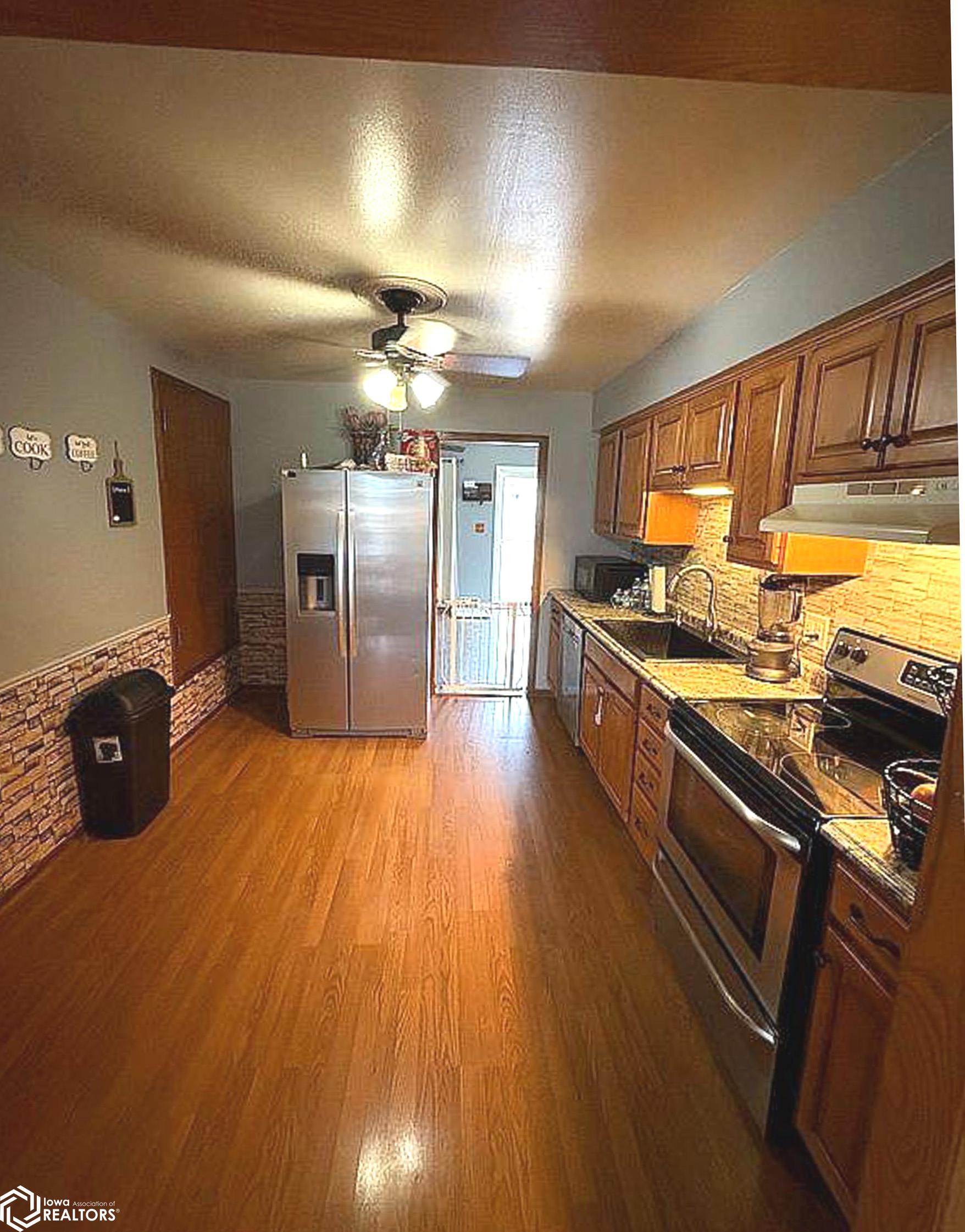 902 N Johnson Avenue, Ottumwa, Iowa image 9