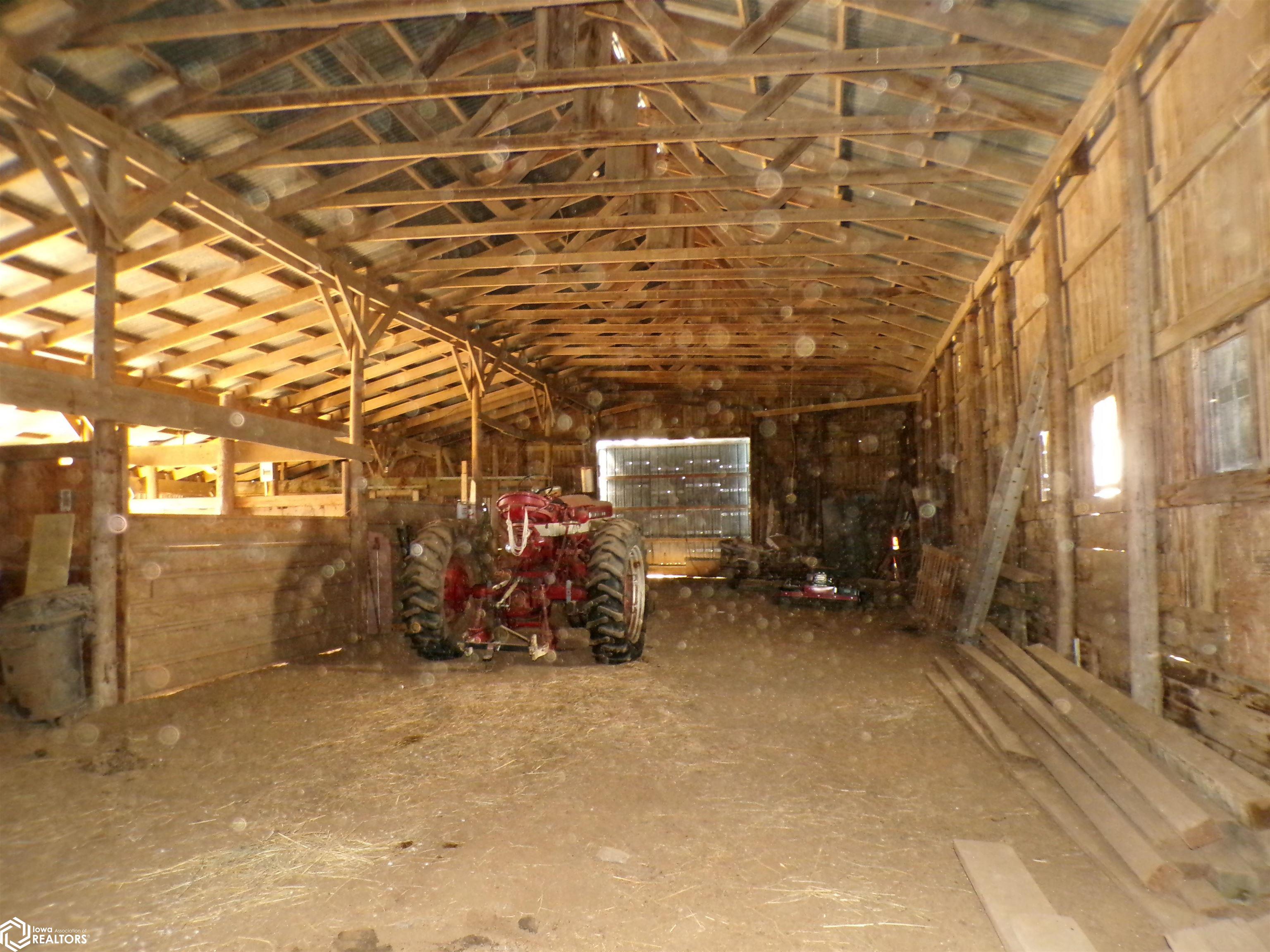 2011 190th Street, Marshalltown, Iowa image 24