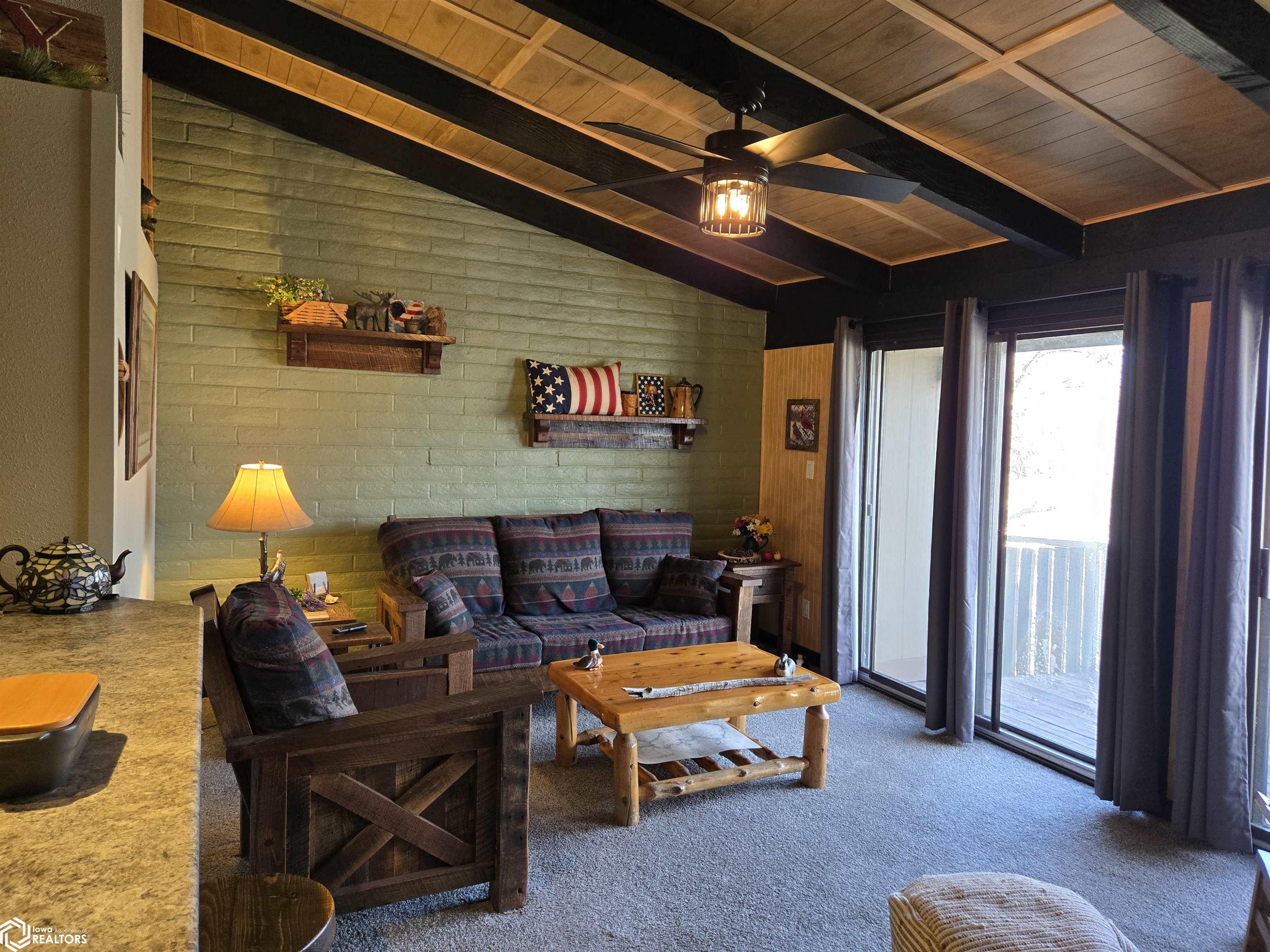 2700 N Shore Drive #E1-15A, Clear Lake, Iowa image 2