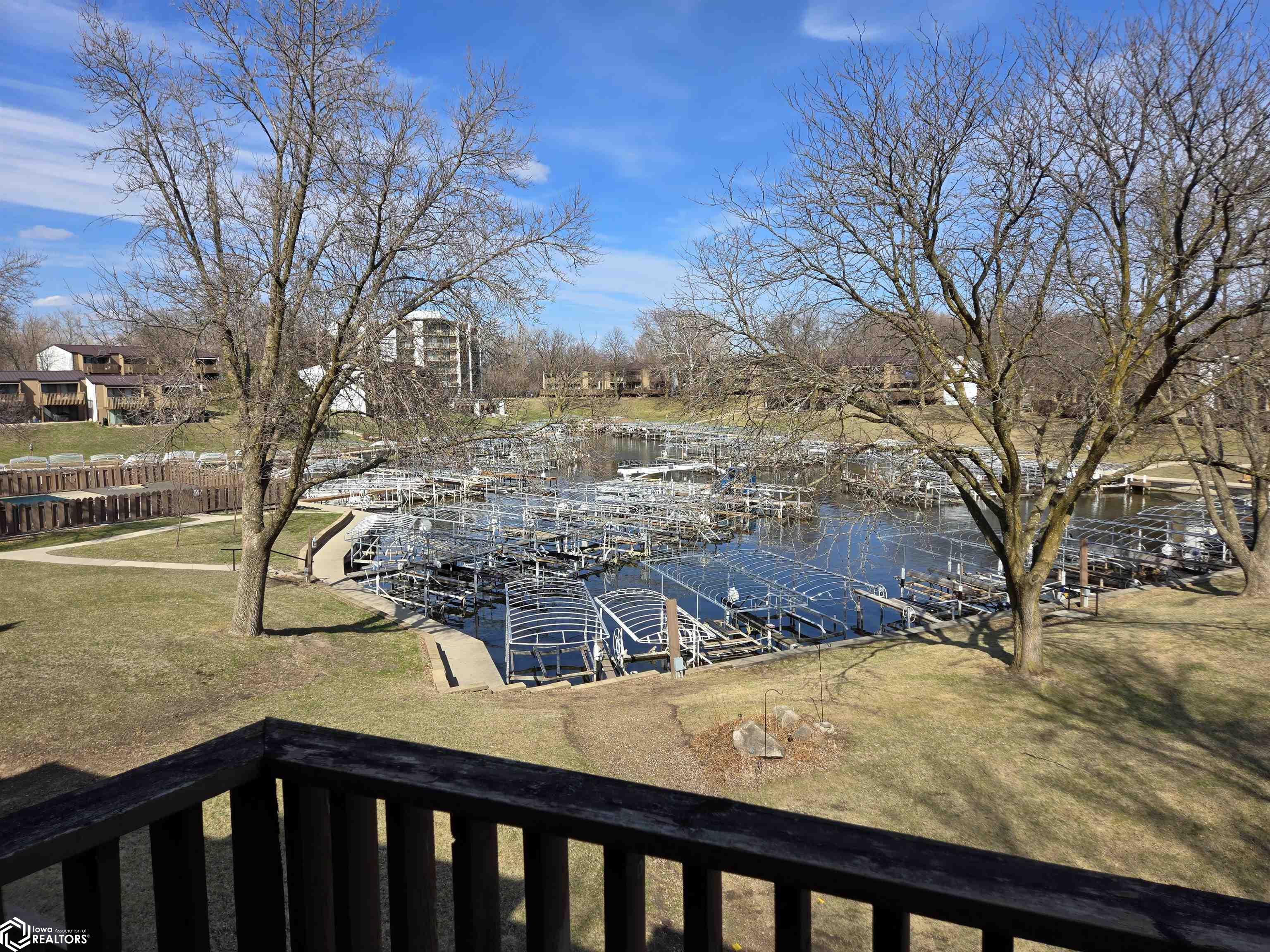 2700 N Shore Drive #E1-15A, Clear Lake, Iowa image 13