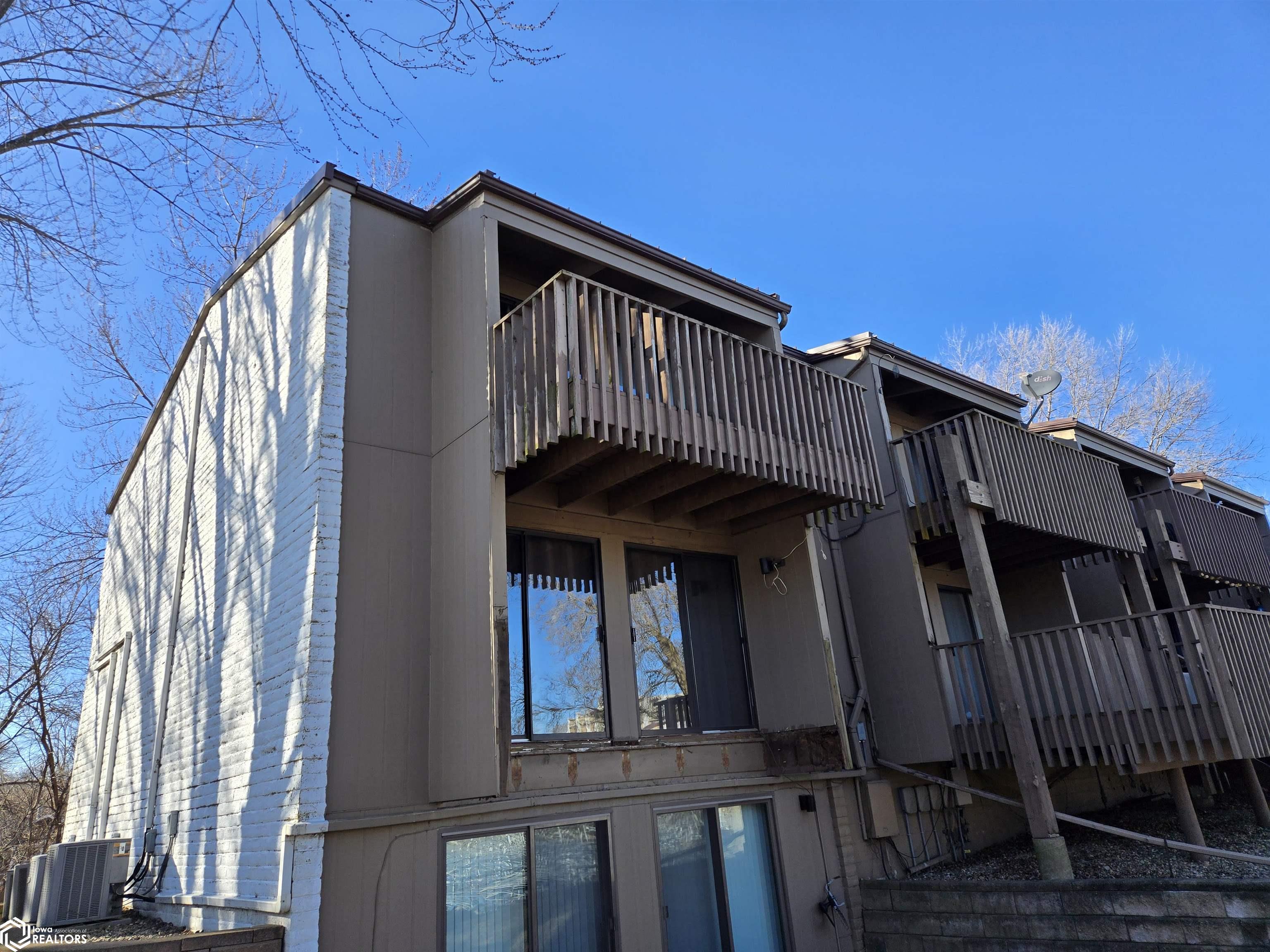 2700 N Shore Drive #E1-15A, Clear Lake, Iowa image 27