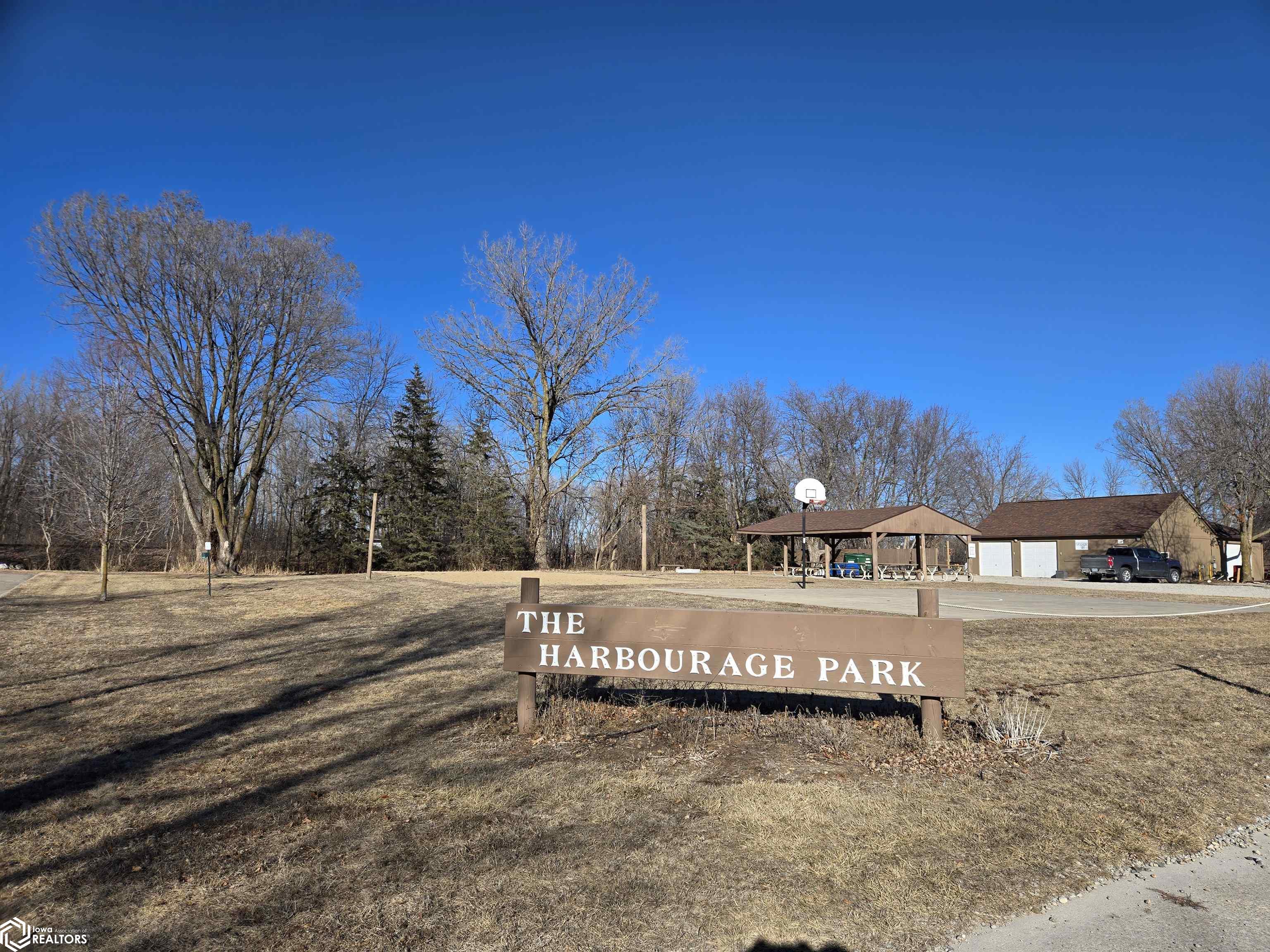 2700 N Shore Drive #E1-15A, Clear Lake, Iowa image 29